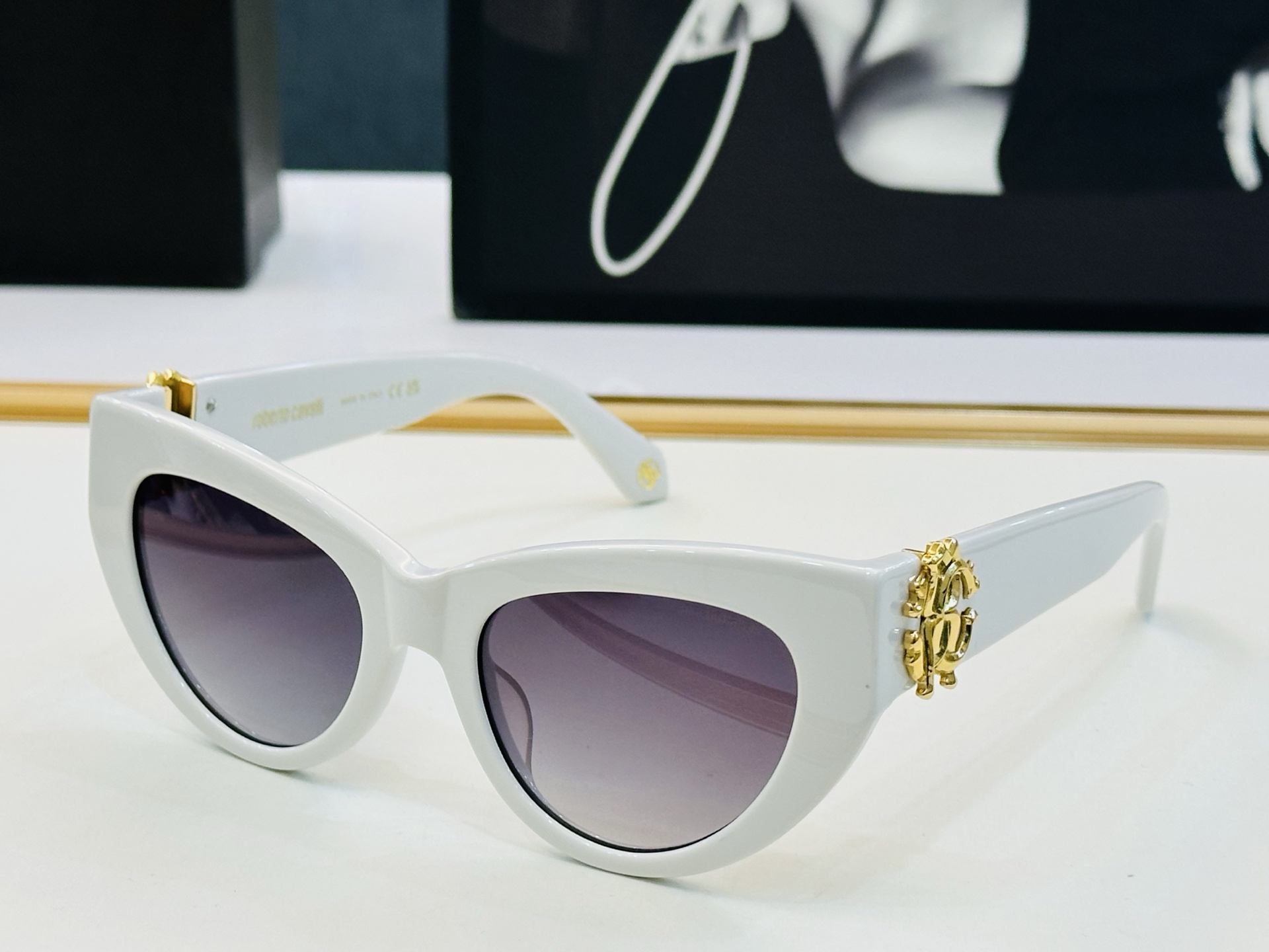 罗伯特家 SRC017M Size：53口20-140  呲牙呲牙进口材料 logo  全新的感觉 给你