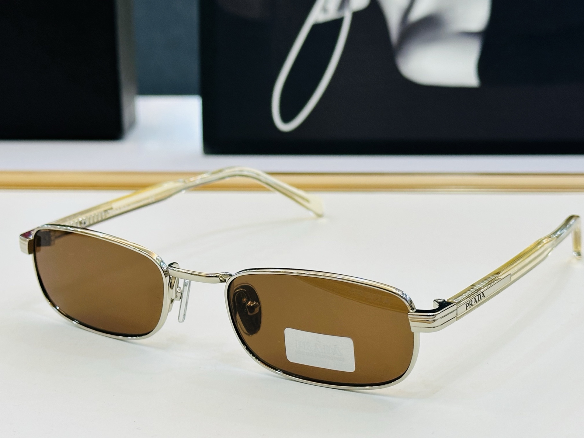 🔺PRAD*🔻普家 PRB54S Size：54口23-145 眼镜系列堪称精湛制作 彰显独特个性 F🌤