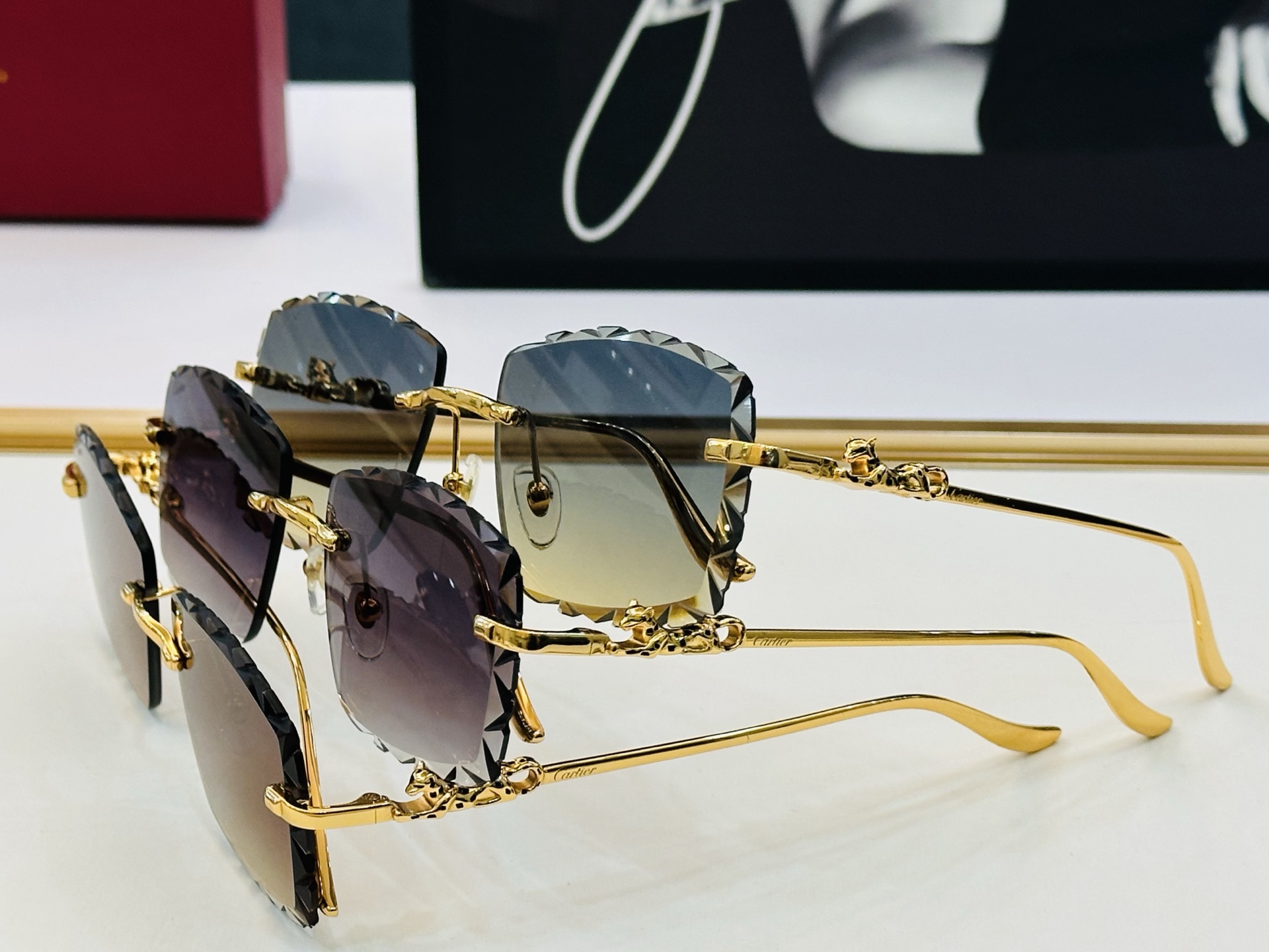 🆕 原版Cartie* 卡家 太阳镜 CT01591O Size：57口17-142 电镀工艺精湛大牌品