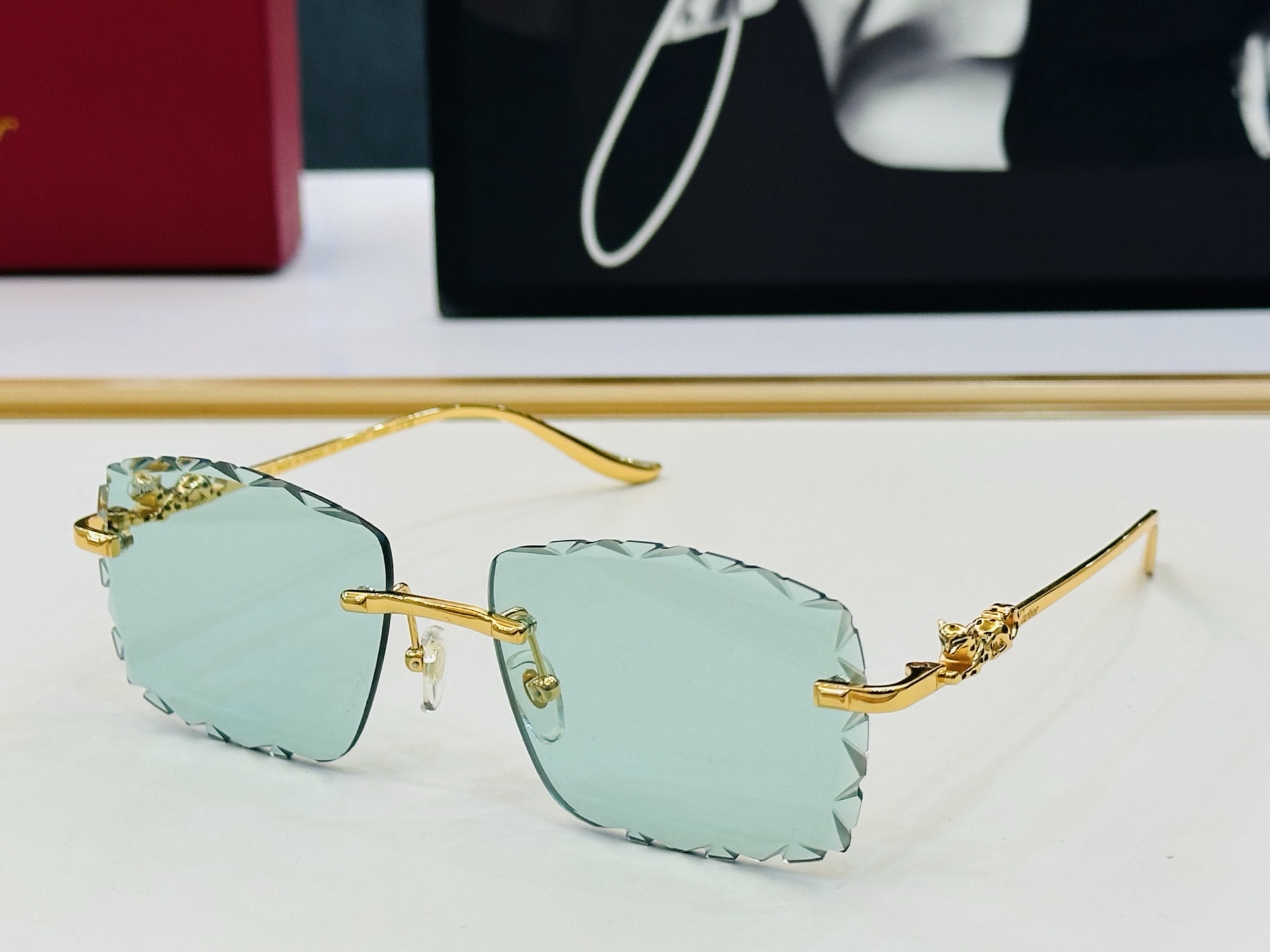 🆕 原版Cartie* 卡家 太阳镜 CT01591O Size：57口17-142 电镀工艺精湛大牌品