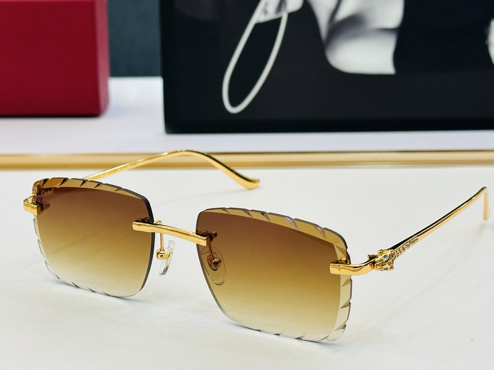 🆕 原版Cartie* 卡家 太阳镜 CT01588O Size：57口19-143 电镀工艺精湛大牌品