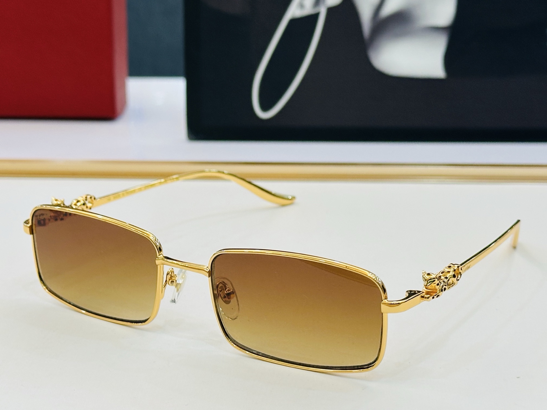 🆕 原版Cartie* 卡家 太阳镜 CT01590O Size：58口口19-143 电镀工艺精湛大牌