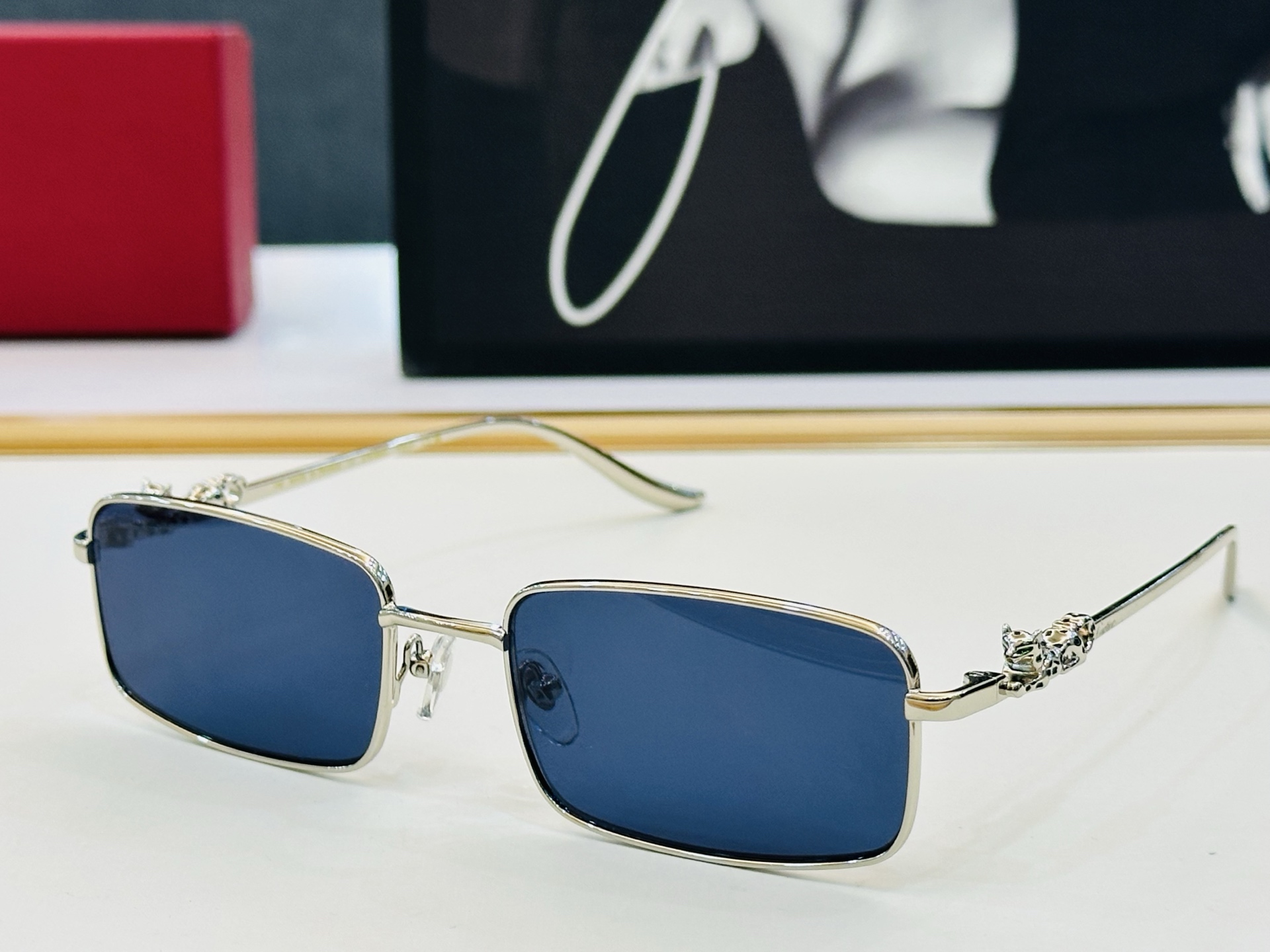 🆕 原版Cartie* 卡家 太阳镜 CT01590O Size：58口口19-143 电镀工艺精湛大牌