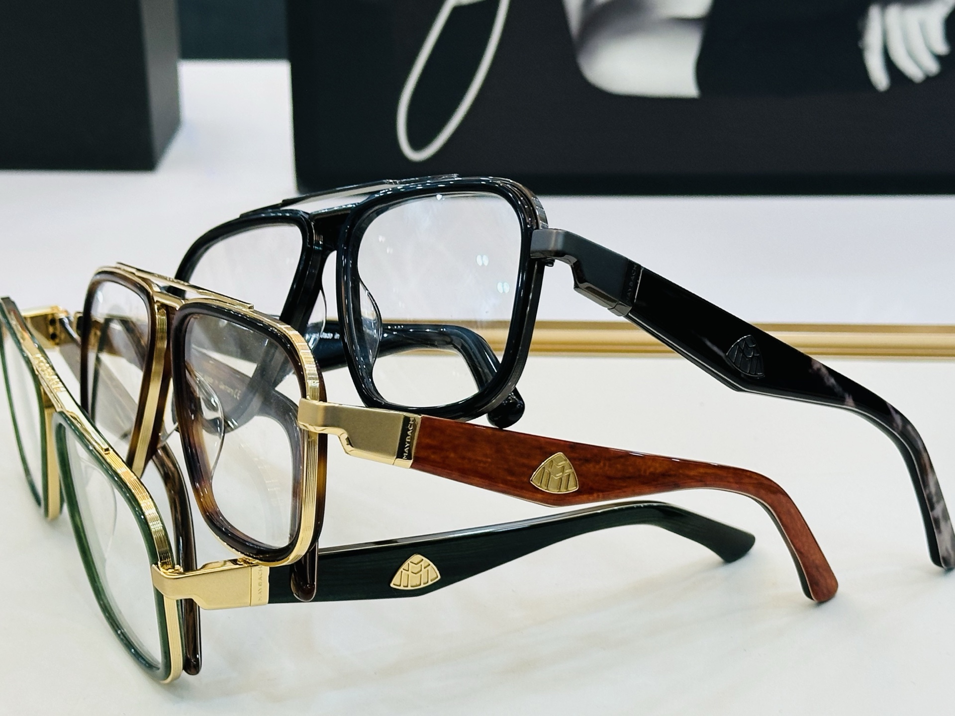 高品质 迈巴赫 🎉🎉做工精美💕💕MAYBAC*H Z28 Size：54口18-140  质感十足 CC