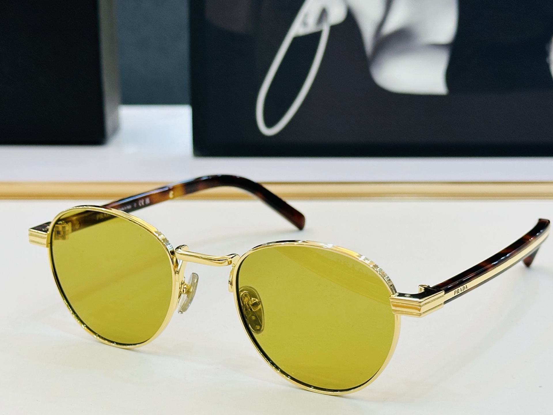 🔺PRAD*🔻普家 PR B52S  Size：52口21-145    眼镜系列堪称精湛制作 彰显独特