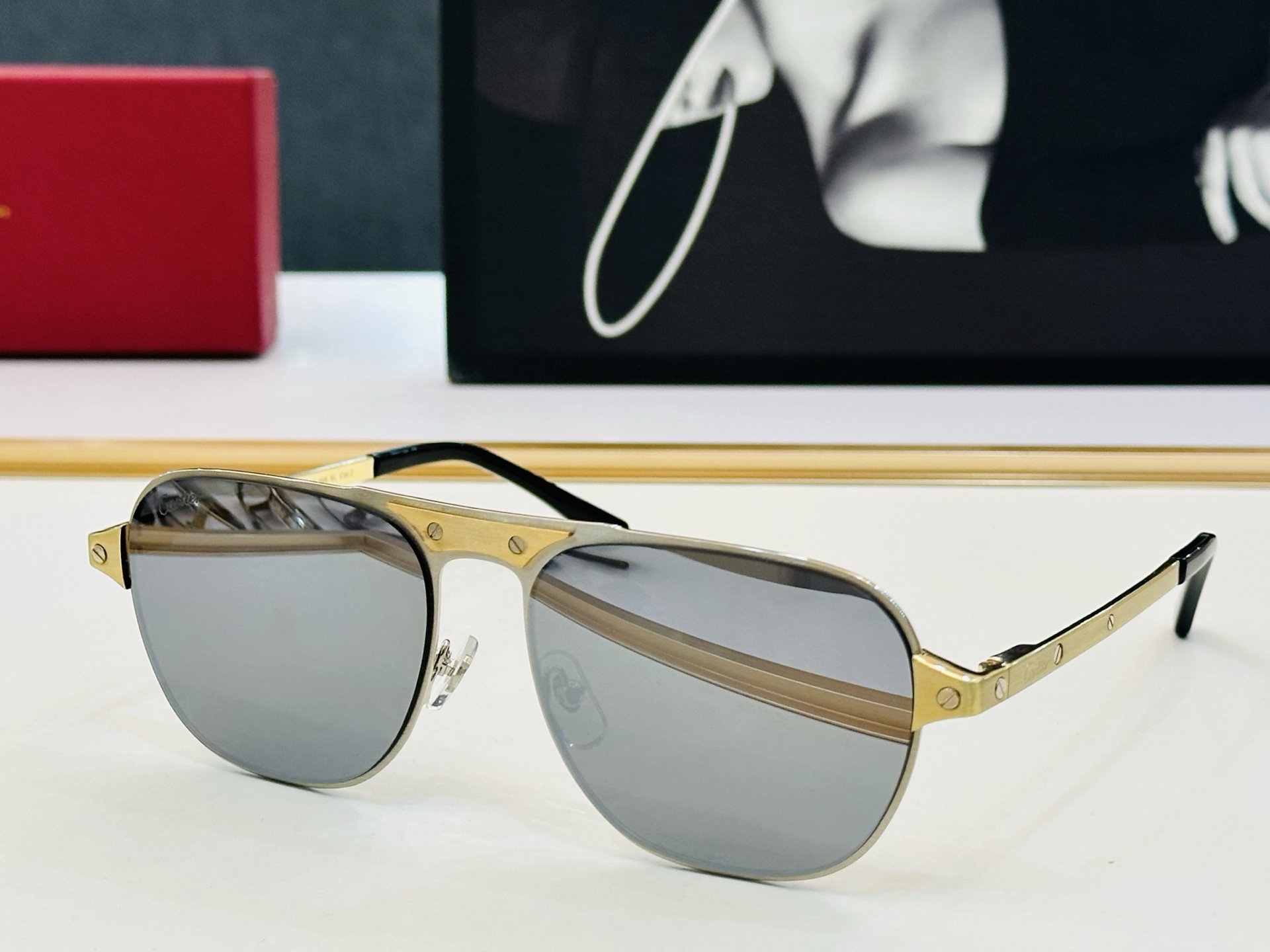 Cartie* 卡家 太阳镜 CT0532S Size：58口17-145 电镀工艺精湛气质十足！CC男