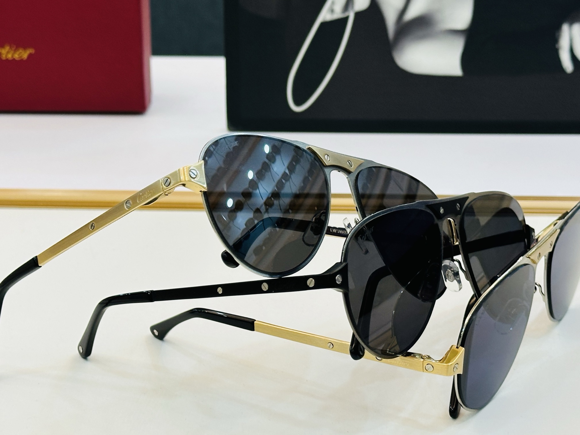 Cartie* 卡家 太阳镜 CT0533S Size：58口16-145 电镀工艺精湛气质十足！CC男