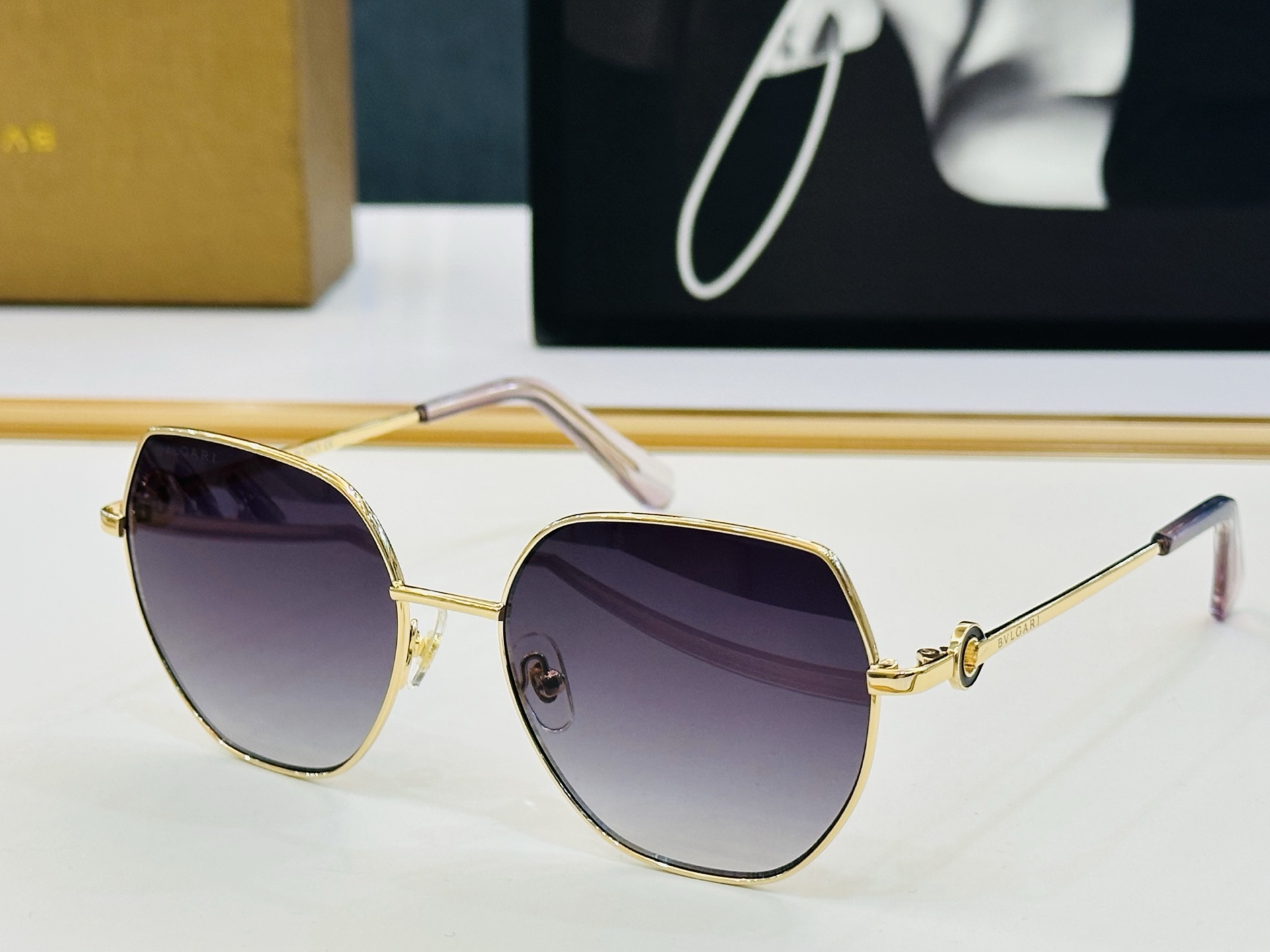 🆕款 官网同售 宝格家 BV40035 👍 Size ：55口17-140 绝对要买😎品质非常完美 L出