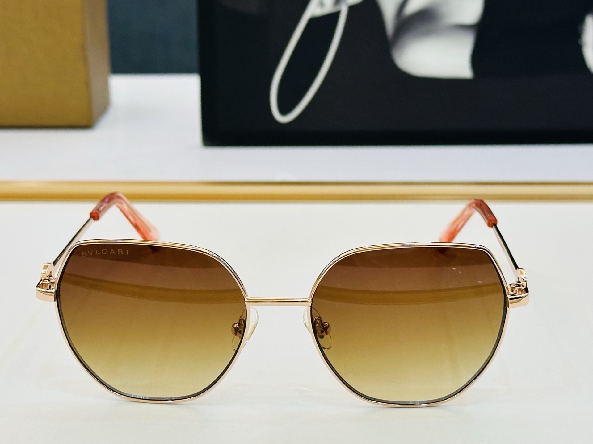 🆕款 官网同售 宝格家 BV40035 👍 Size ：55口17-140 绝对要买😎品质非常完美 L出