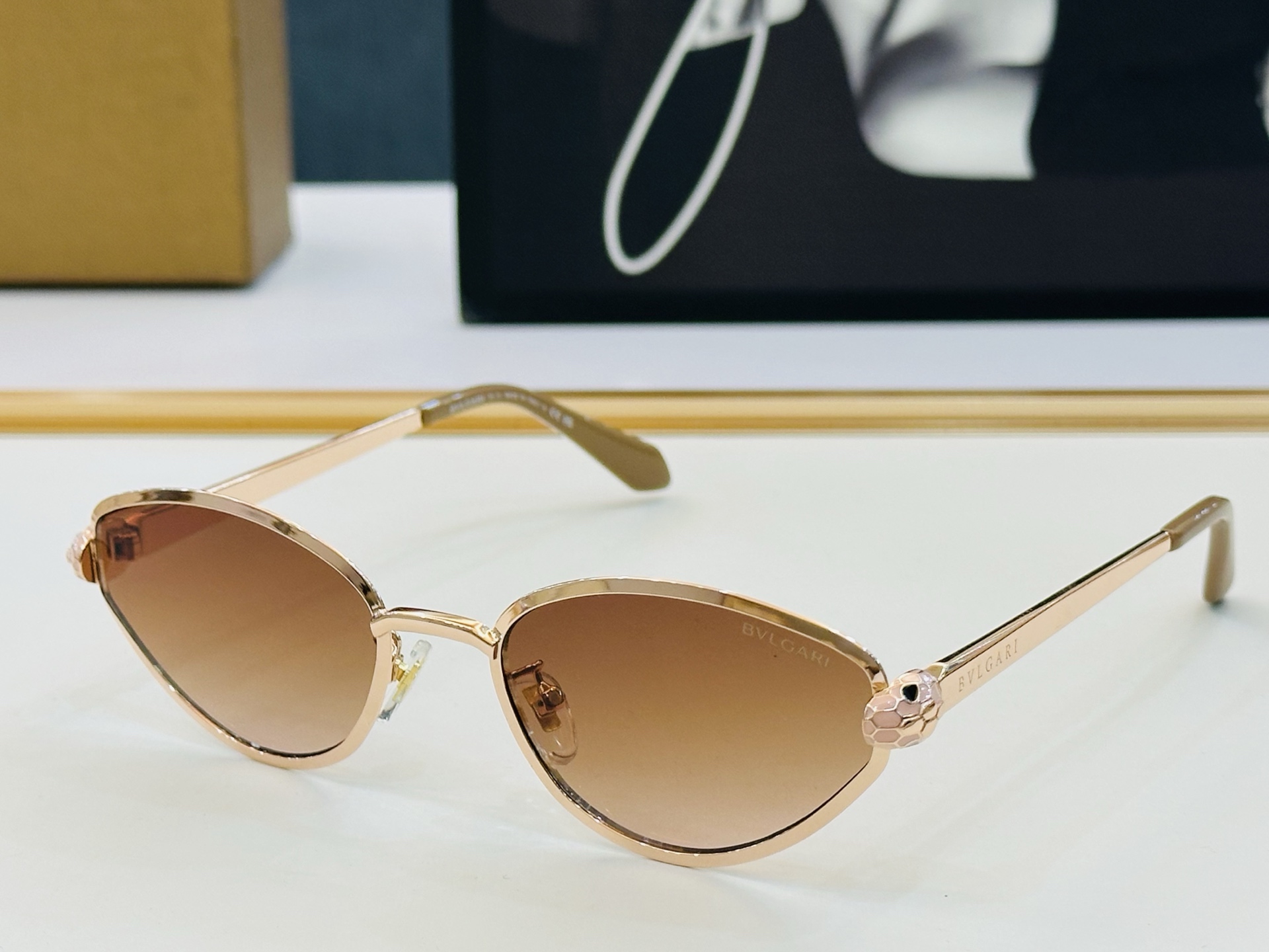 🆕款 官网同售 宝格家 BV50086 👍 Size ：55口19-140 绝对要买😎品质非常完美 C出