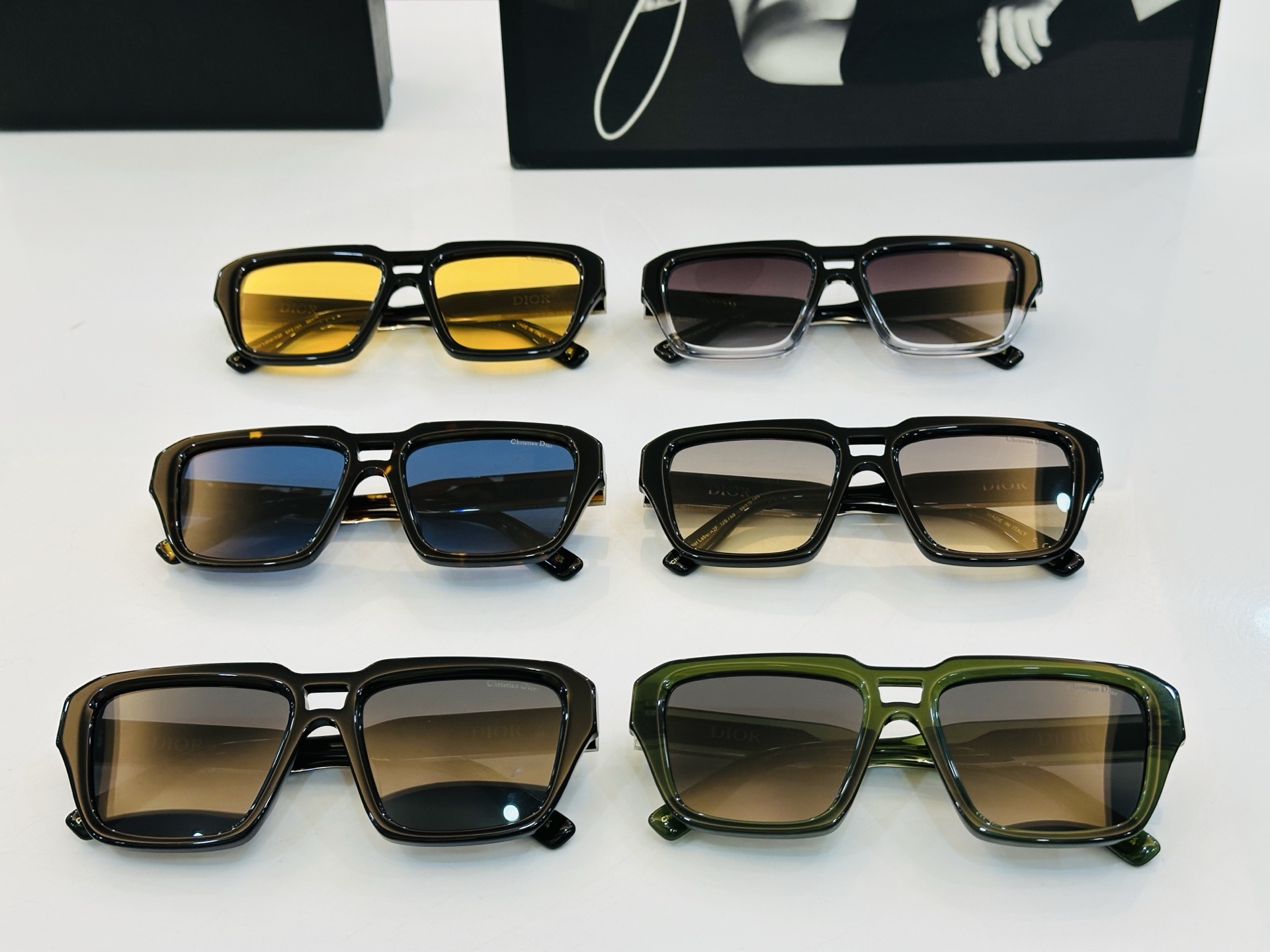 🔻🔻🔻DIO* CDICon R2F 迪家 Size：56口19-145 😎🔆。。搭配镜腿精致配饰 C官