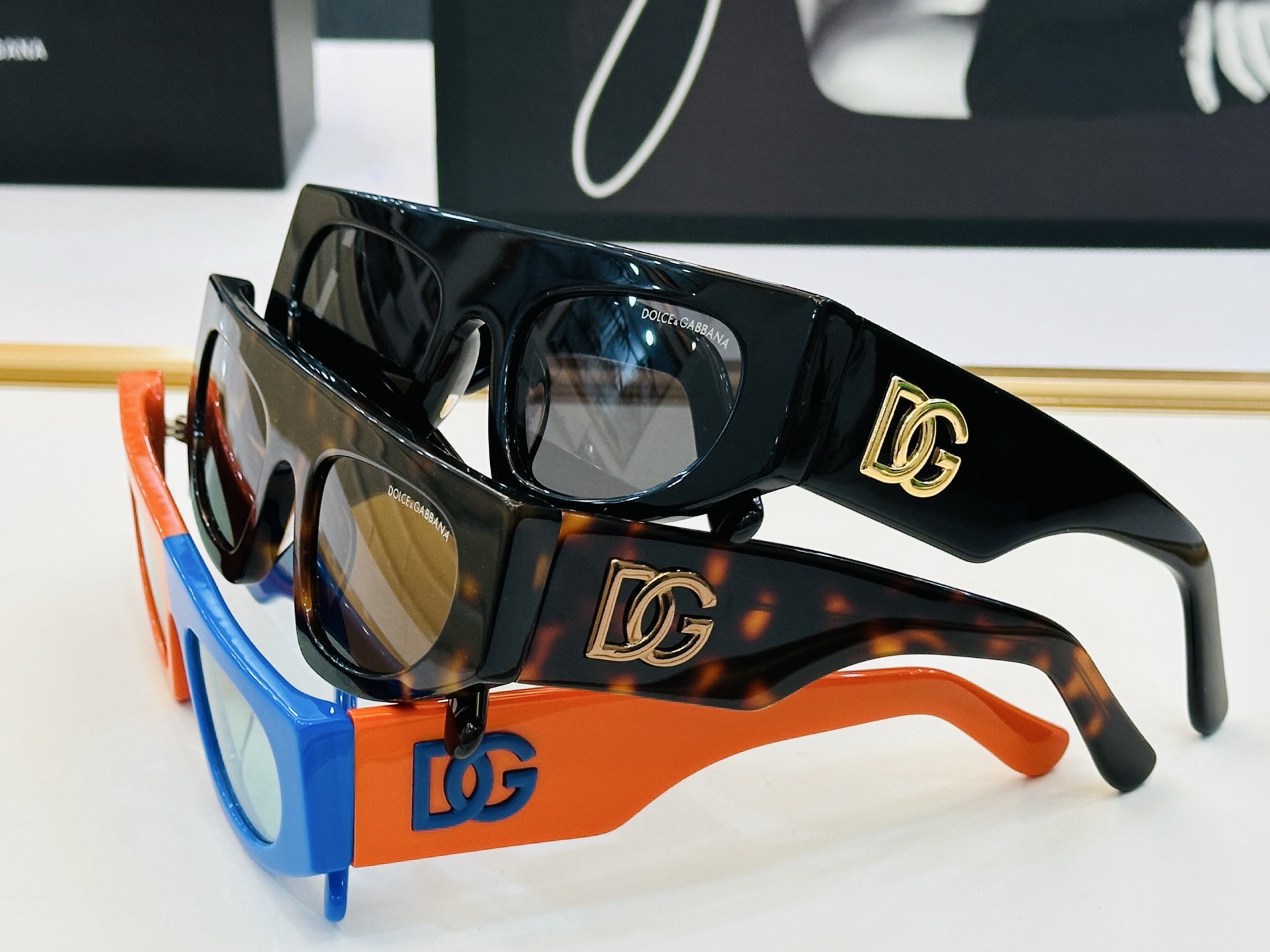 DOLCE&GABBANA* 杜家 DX4004   Size：52口21-142  质量杠杠的 👍喜欢