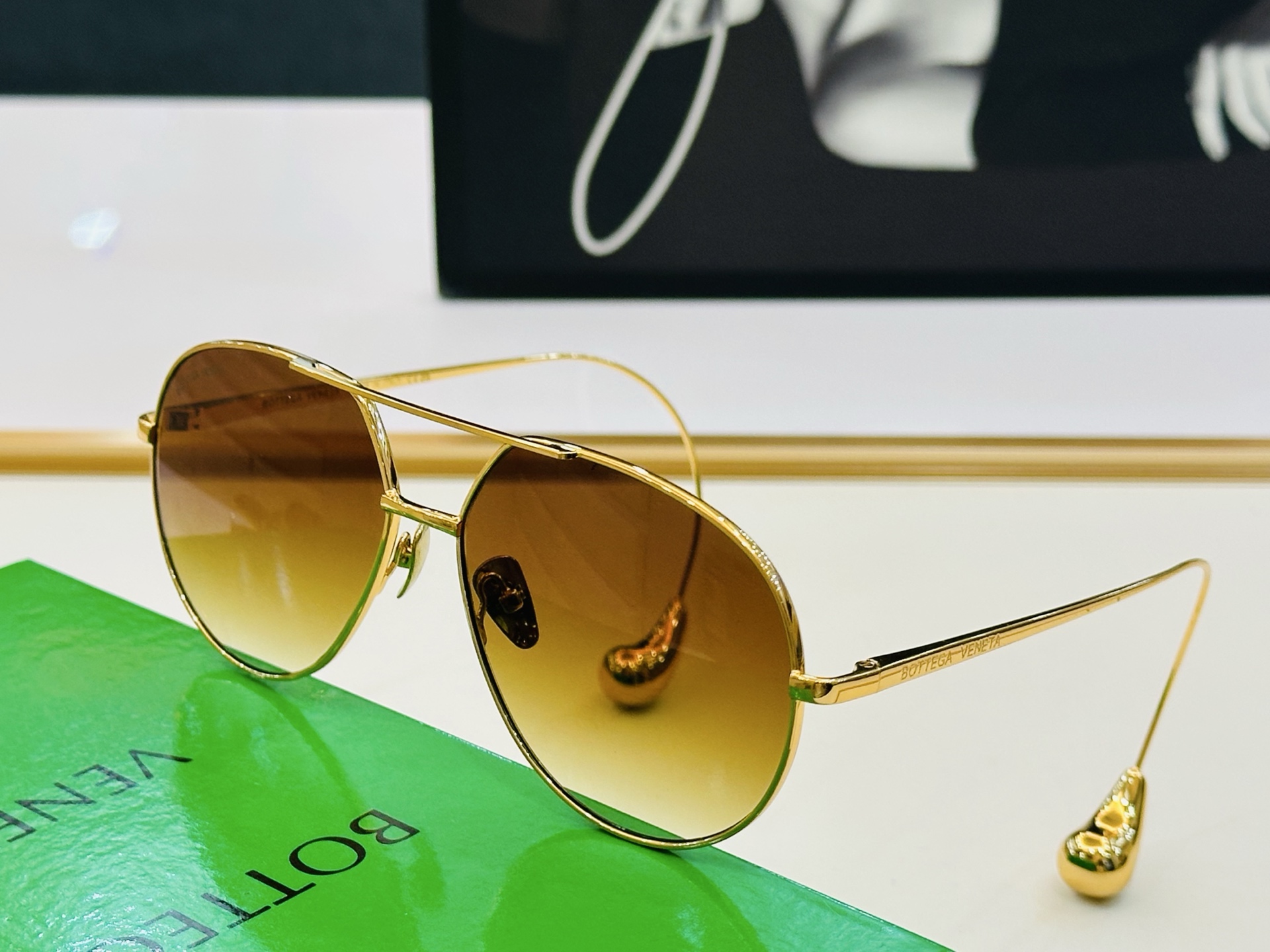 刚刚到货  宝缇嘉 BV1701 Size：58口14-145  实物更美 💕细节全部实拍展示 各位把握