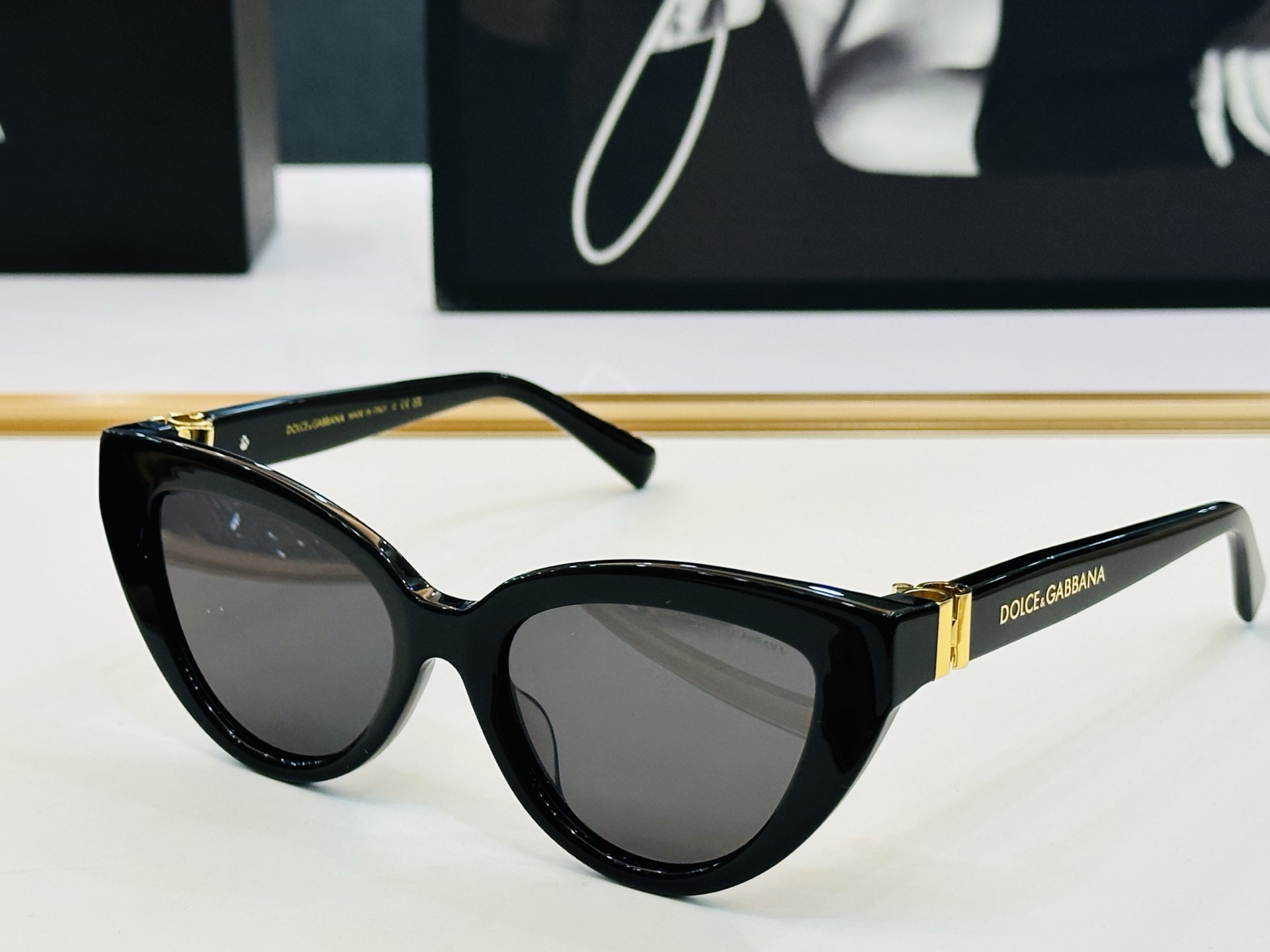 🆕 官网款 🔺DOLCE&GABBAN*🔻DG4497     Size：54口19-140   新颖独