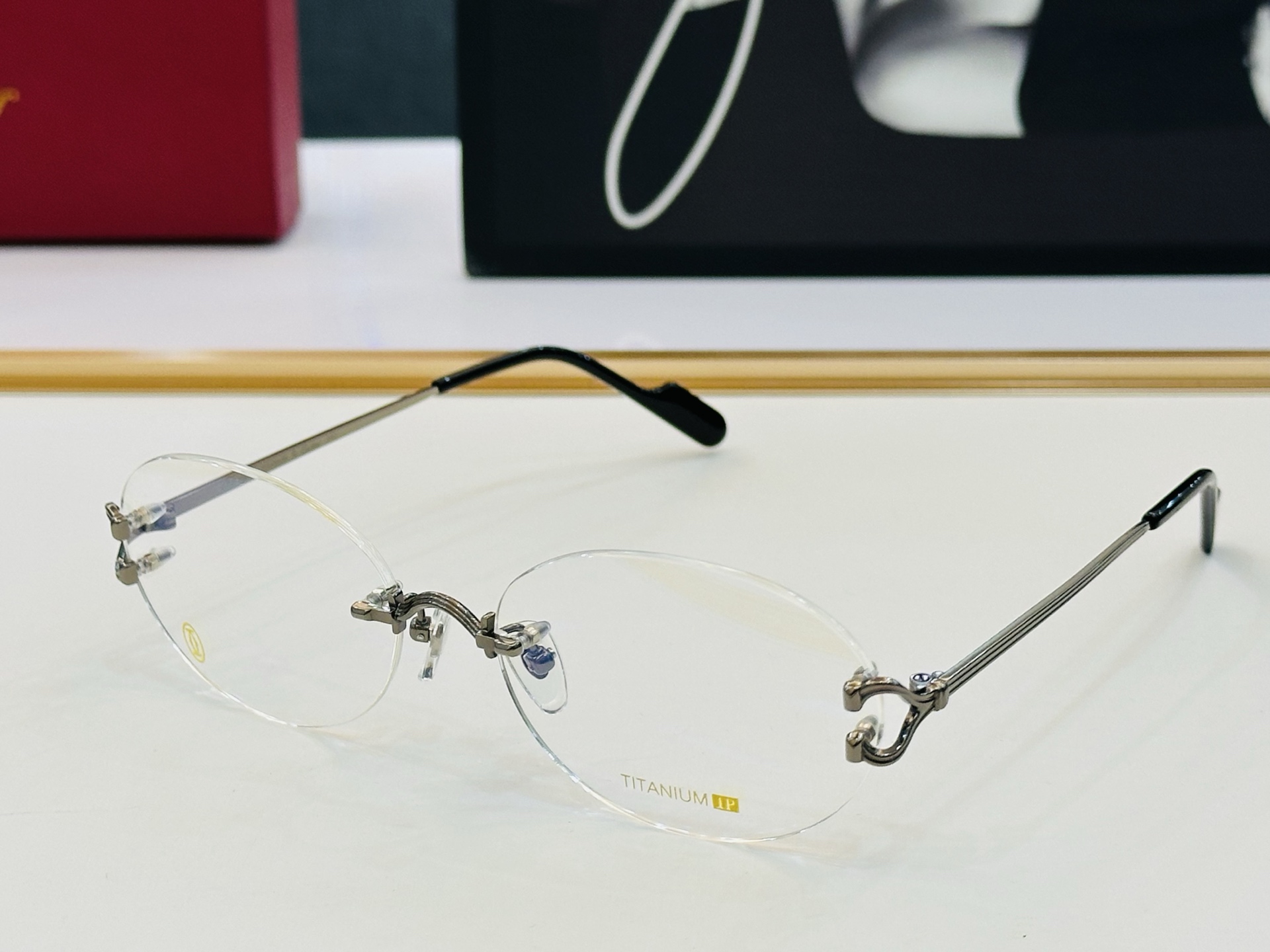 Cartie* 卡家 太阳镜 CT0551S Size：55口18-145 电镀工艺精湛气质十足！W男女