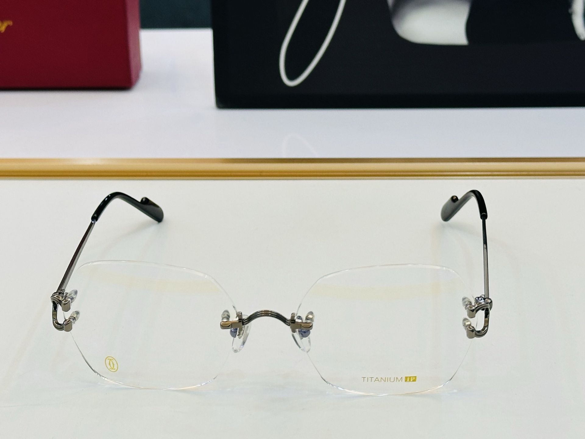 Cartie* 卡家 太阳镜 CT0564O Size：55口18-145 电镀工艺精湛气质十足！W男女