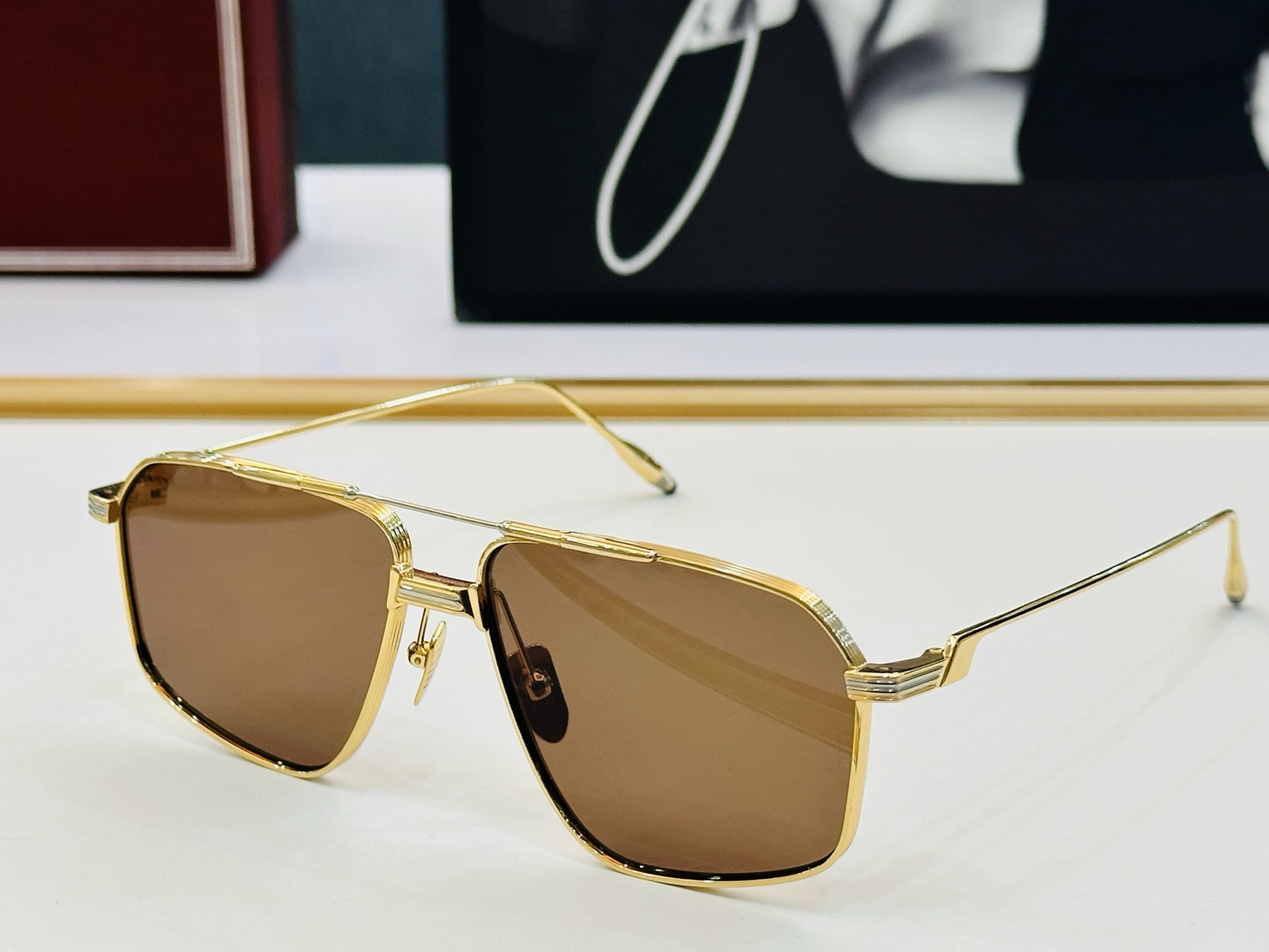 JACQUES MARIE JAGGER 日本手工眼镜 镜框採用上板材打造出  SIZE：51口23-1