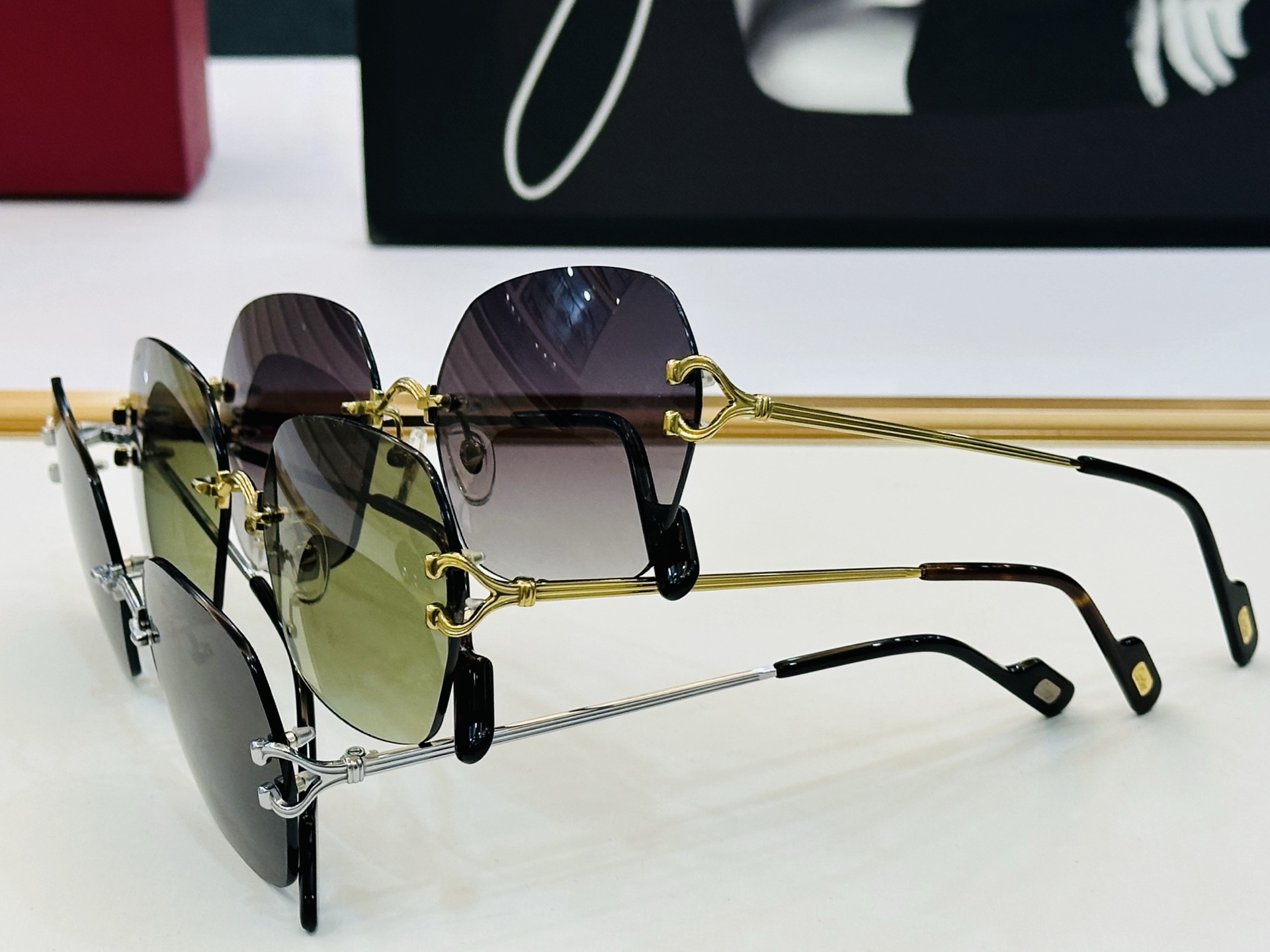 Cartie* 卡家 太阳镜 CT0564O Size：55口18-145 电镀工艺精湛气质十足！W男女