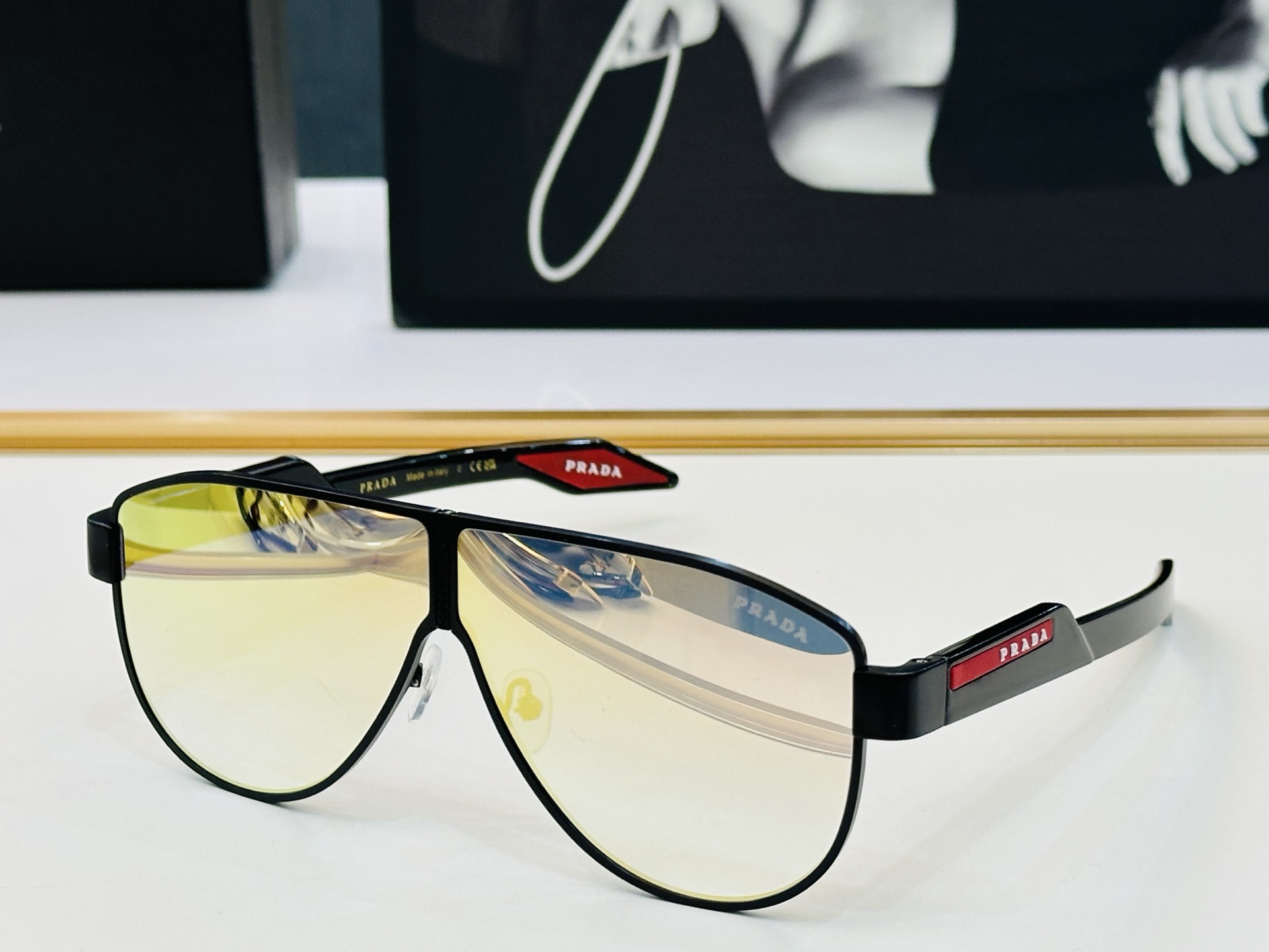 🔺PRAD*🔻普家 PR169  Size：64口4-136 眼镜系列堪称精湛制作 彰显独特个性 b最新