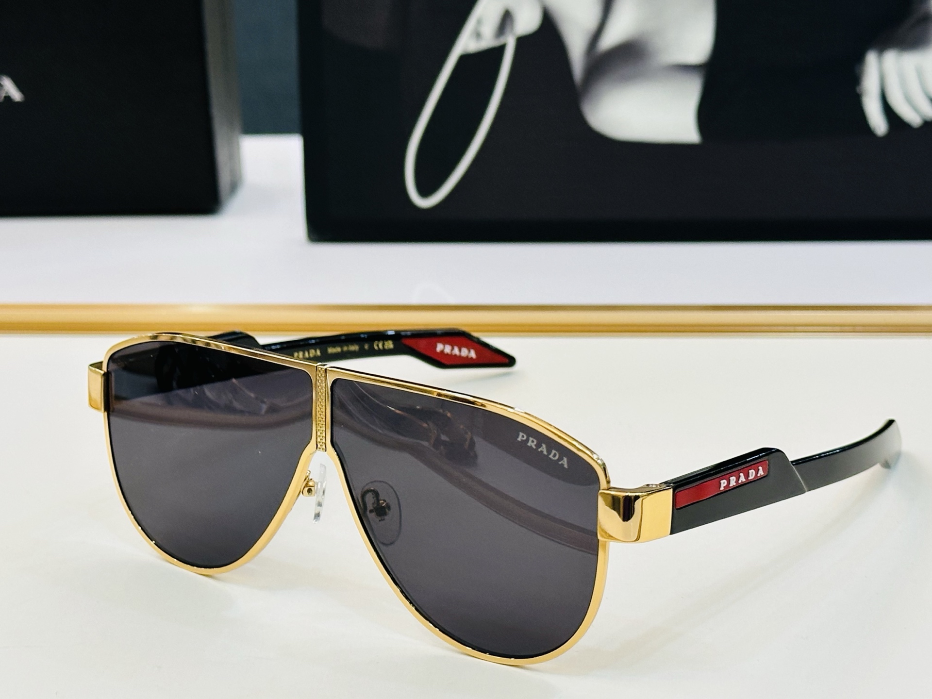 🔺PRAD*🔻普家 PR169  Size：64口4-136 眼镜系列堪称精湛制作 彰显独特个性 b最新