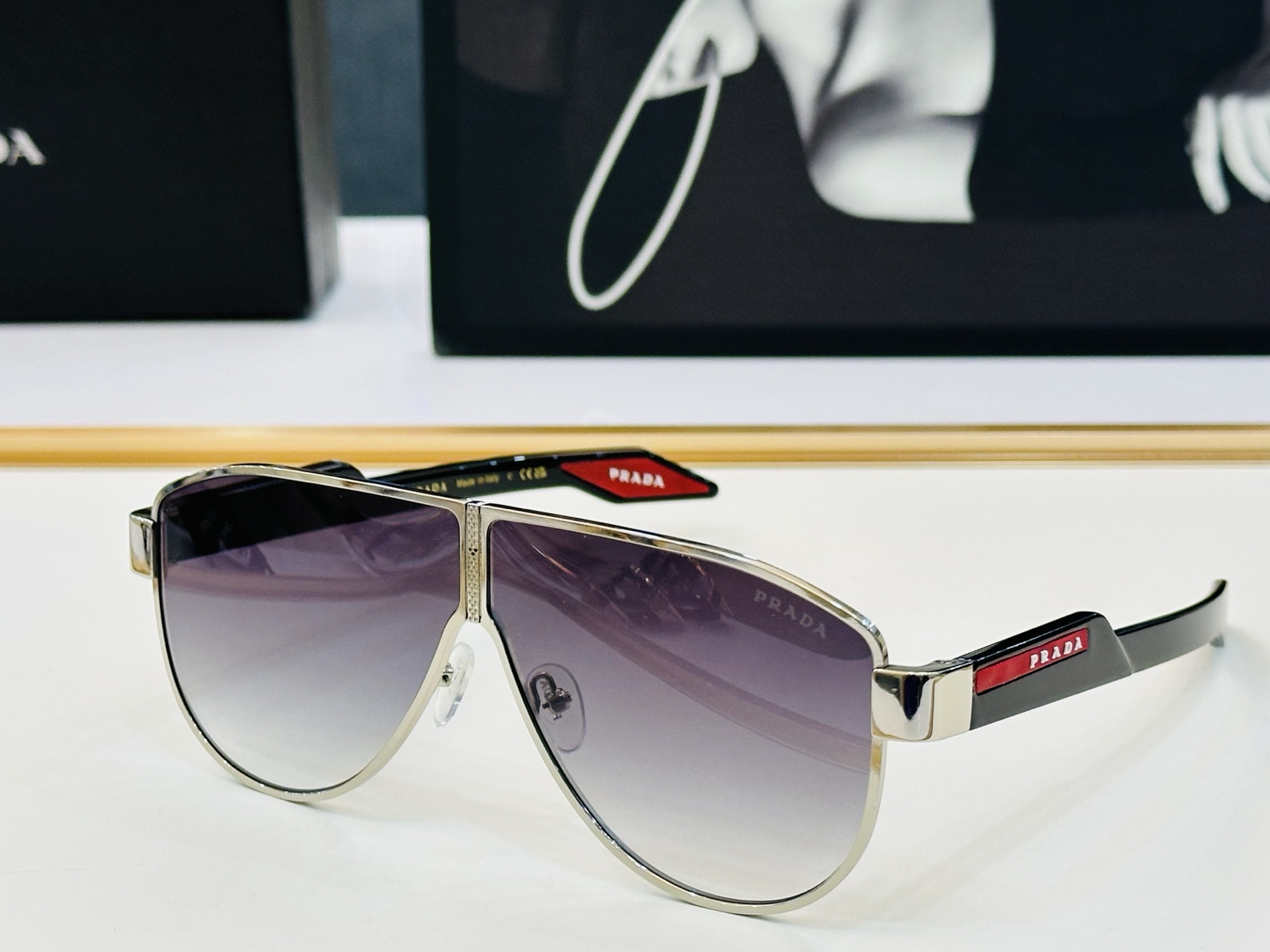 🔺PRAD*🔻普家 PR169  Size：64口4-136 眼镜系列堪称精湛制作 彰显独特个性 b最新