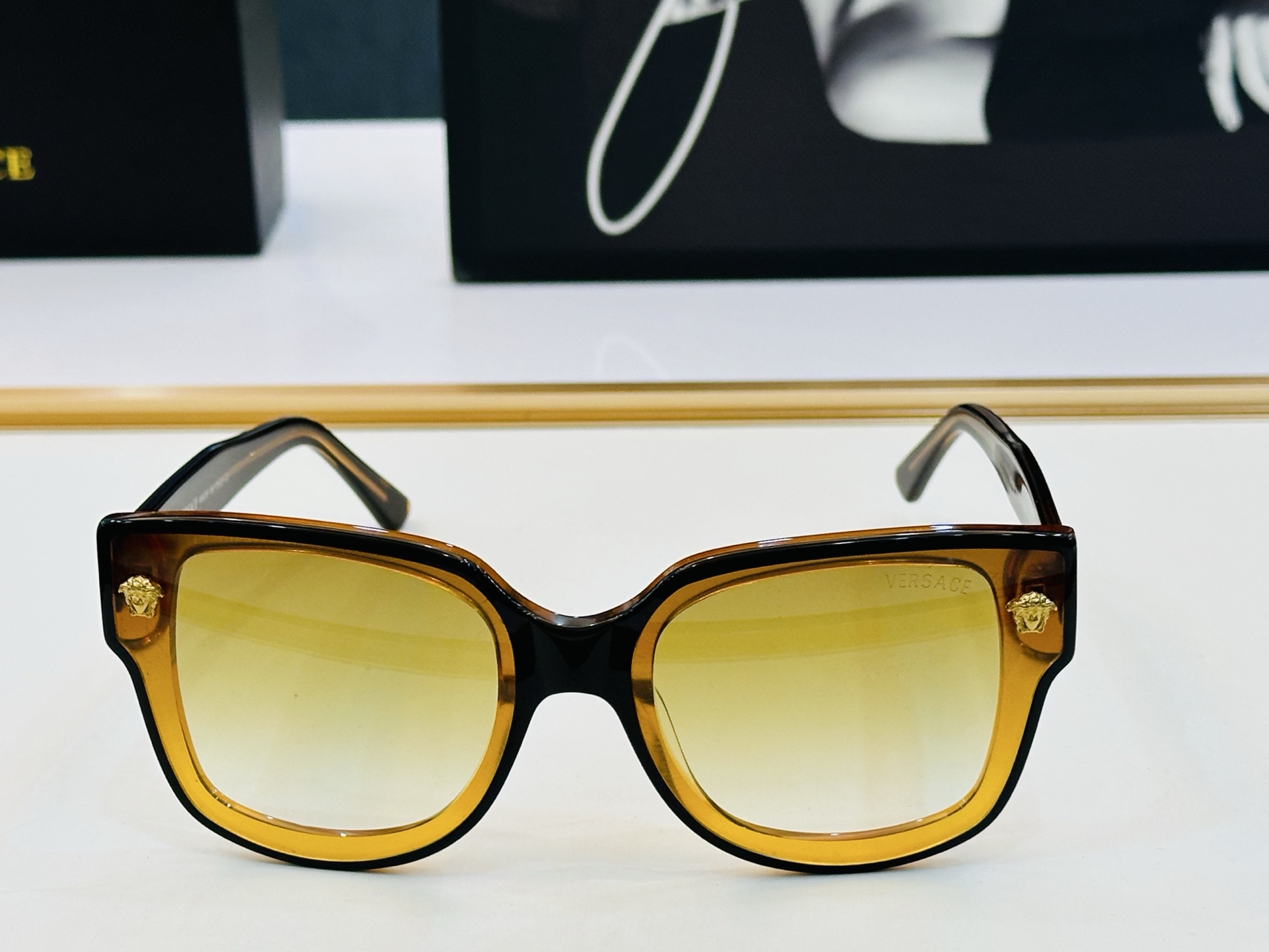 🎉🎉范思家 VERSACE✨✨✨MODEL：VE4528 ✨✨✨SIZE：63口17-145✨大框 C有