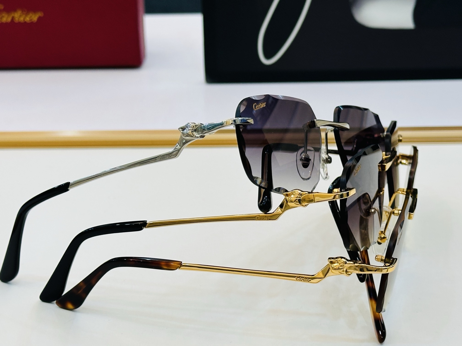 🆕 原版Cartie* 卡家 官网经典款 太阳镜 CT0120O Size：57口17-140   电镀