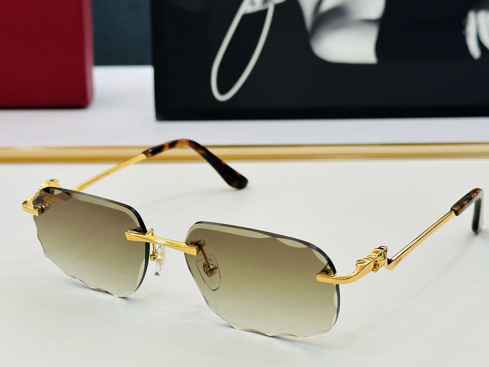 🆕 原版Cartie* 卡家 官网经典款 太阳镜 CT0120O Size：57口17-140   电镀