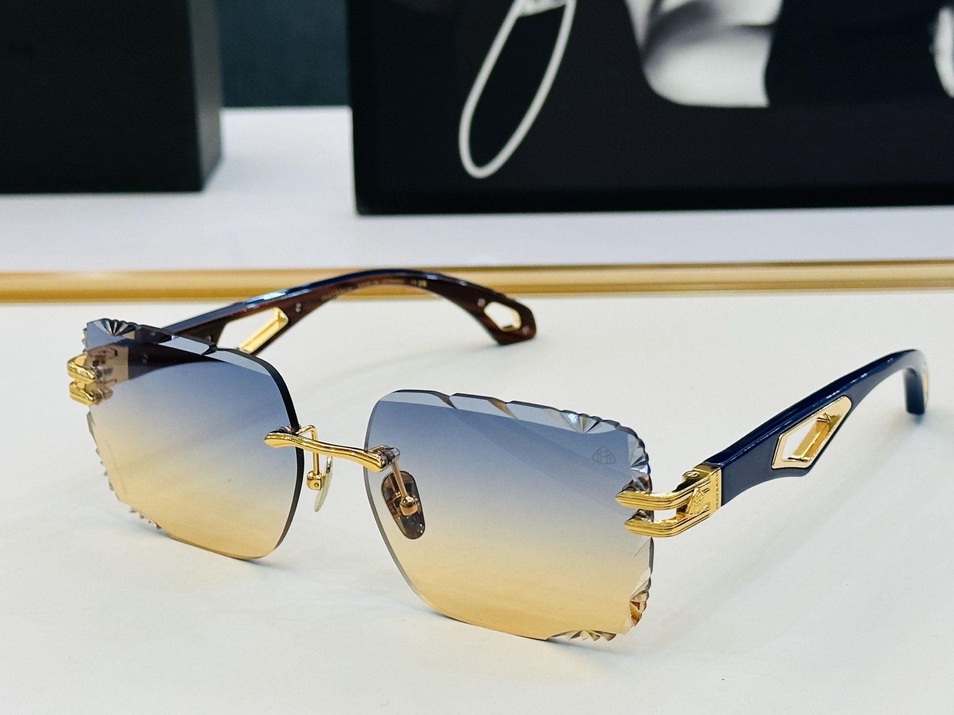 高品质 迈巴赫 🎉🎉做工精美💕💕MAYBAC*H Z154   Size：61口17-145  质感十足