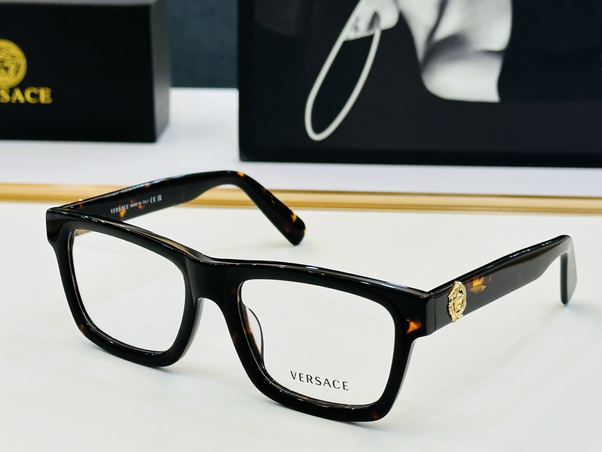 🎉🎉范思家 VERSACE✨✨✨MODEL：VE3422 Size：54口19-145     ✨Z有范