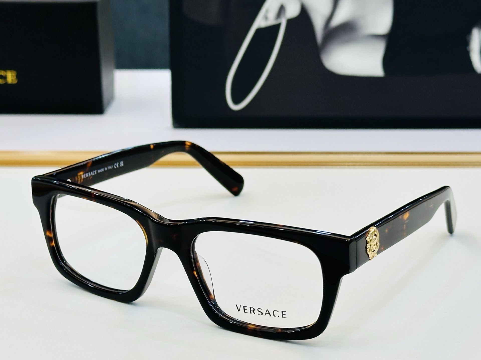 🎉🎉范思家 VERSACE✨✨✨MODEL：VE3421 Size：54口19-145     ✨Z有范
