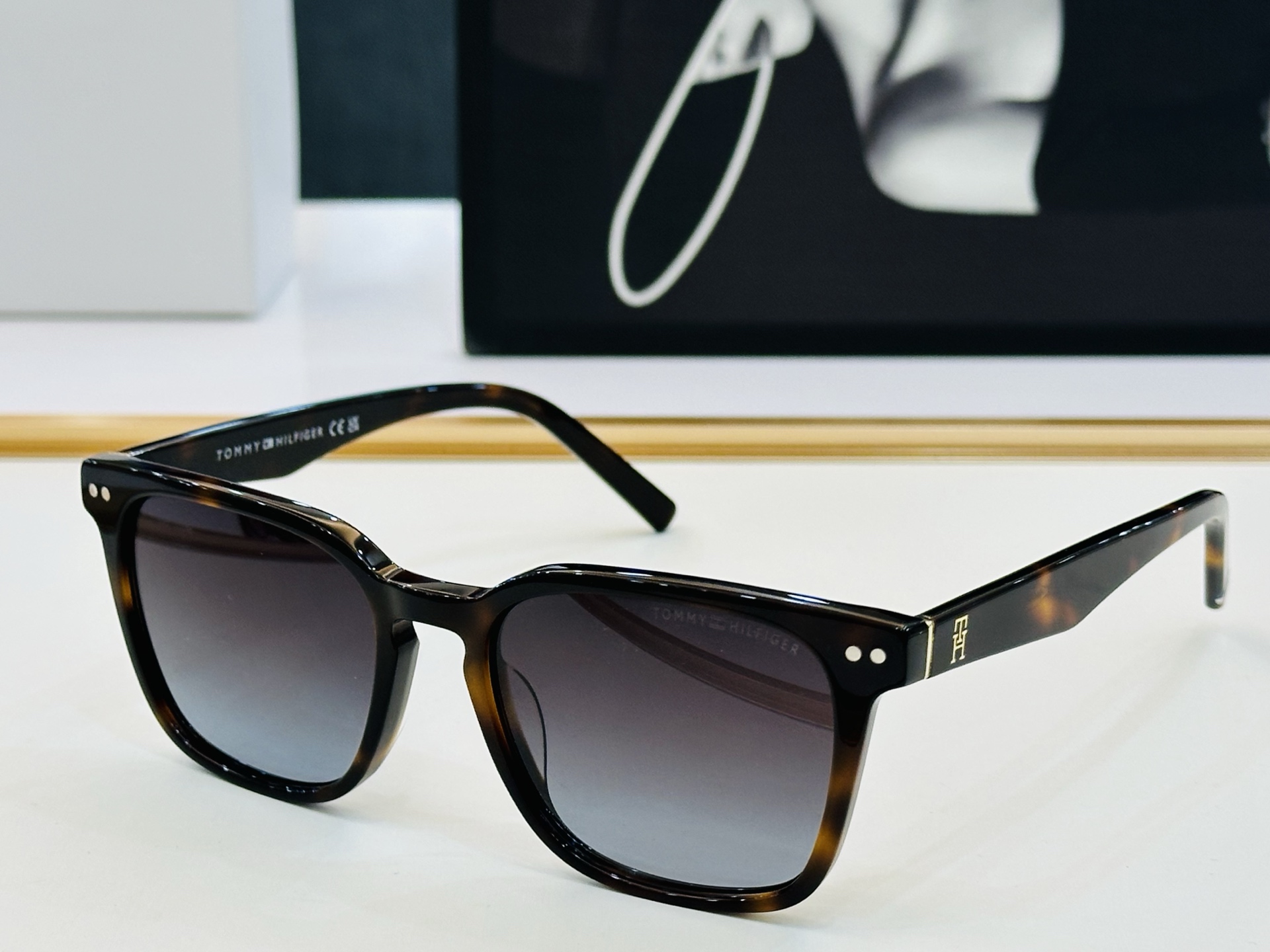 TORY BURC*⚜️MODELTH2158/S  😘😘重磅出品 SIZE 52口18-145 L高品