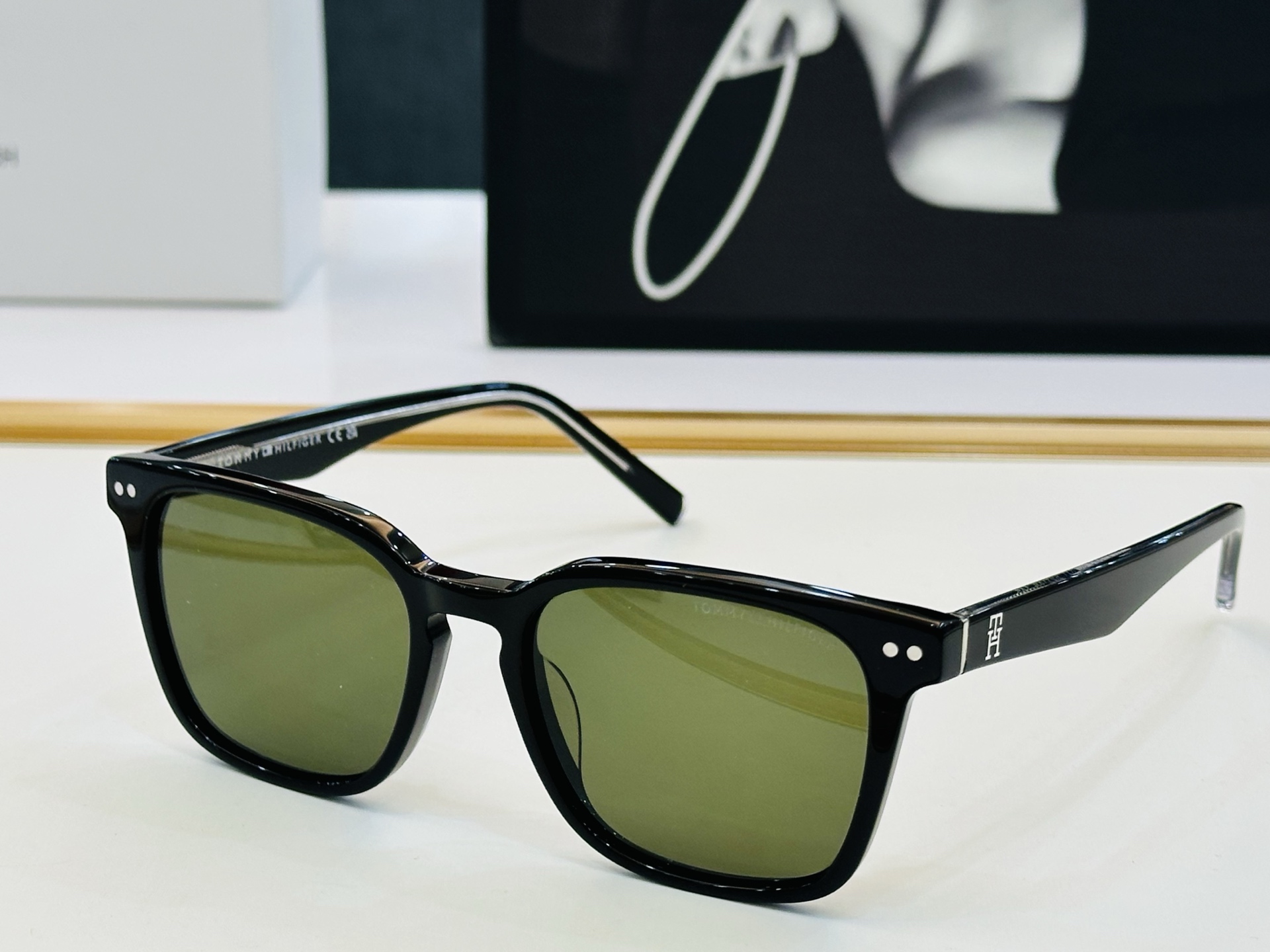 TORY BURC*⚜️MODELTH2158/S  😘😘重磅出品 SIZE 52口18-145 L高品