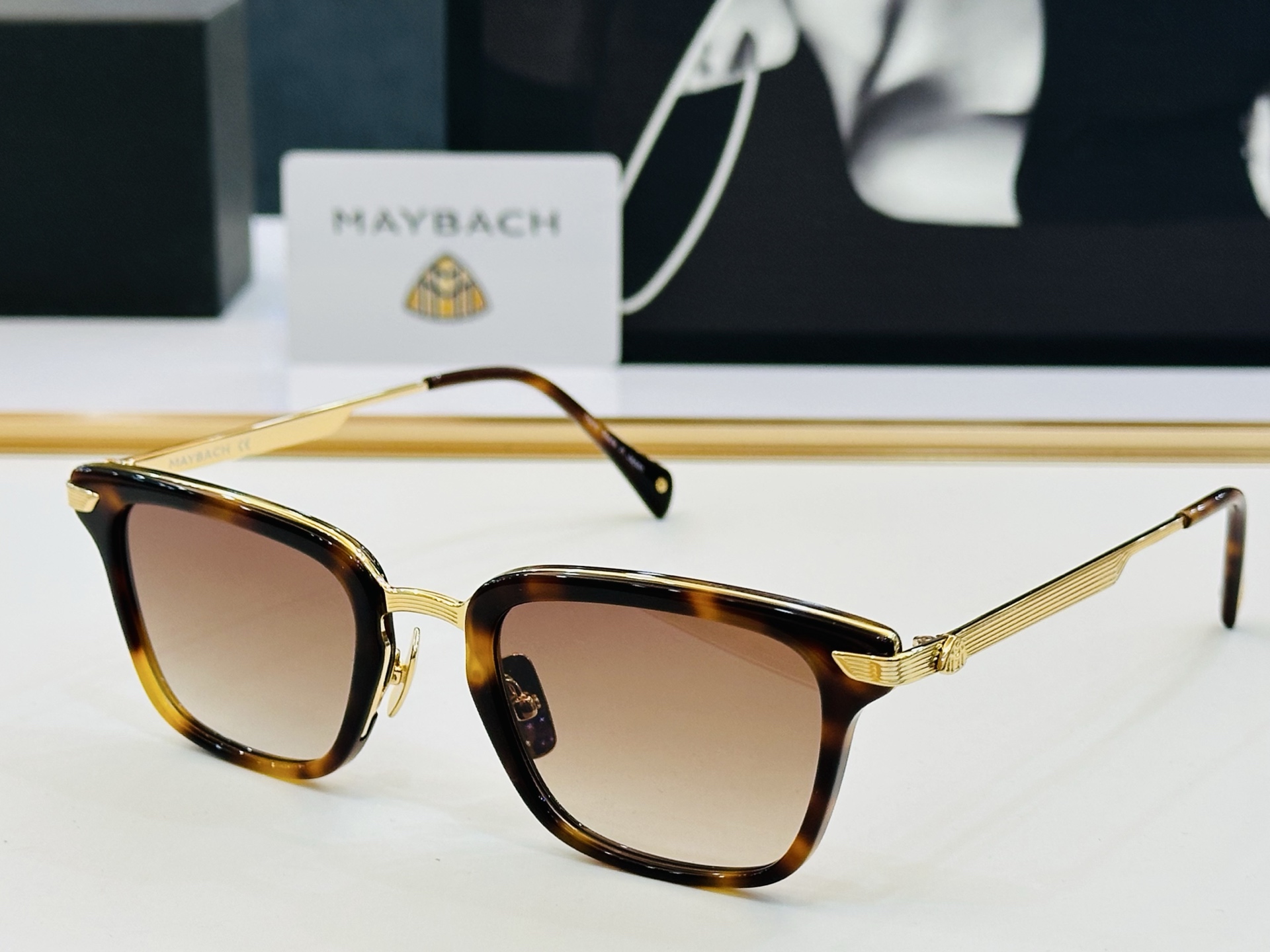 高品质 迈巴赫 🎉🎉做工精美💕💕MAYBAC*H Z5 Size：51口22-145 质感十足 A👍高品