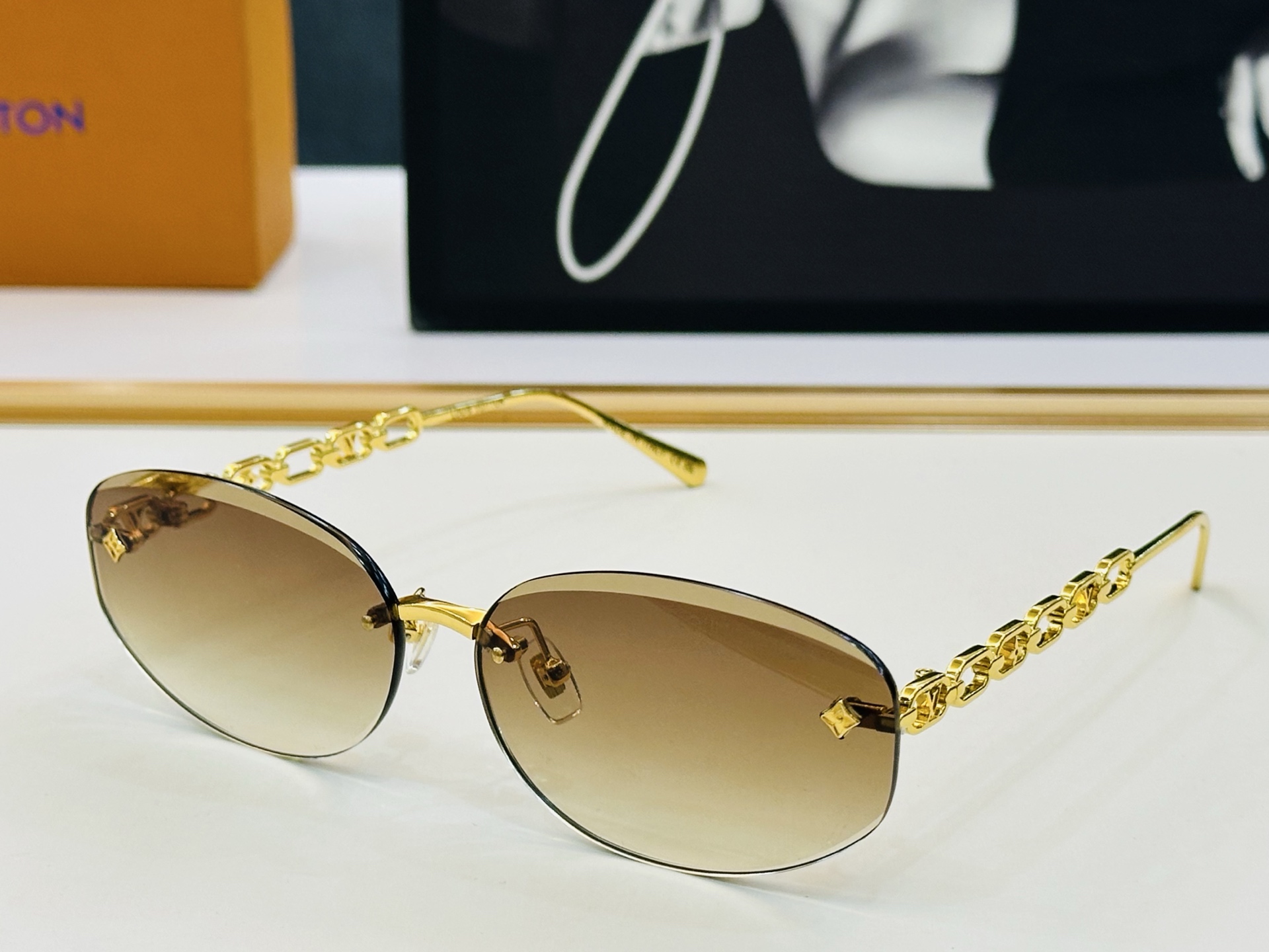 路易家 🎩Z3016U Size：64口13-135   充满活力的 展现独特个性🌟展现大气的你 C高品