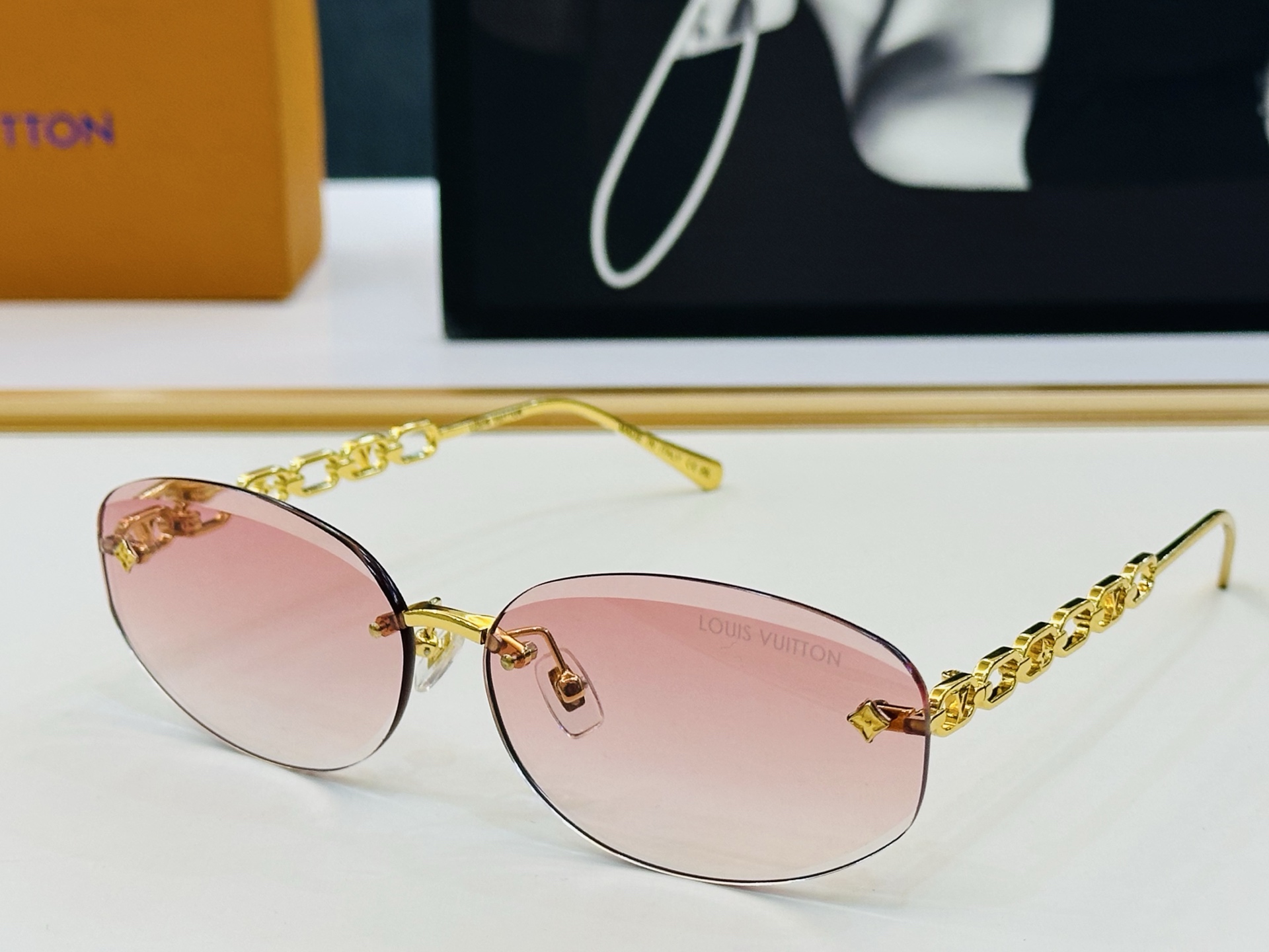 路易家 🎩Z3016U Size：64口13-135   充满活力的 展现独特个性🌟展现大气的你 C高品