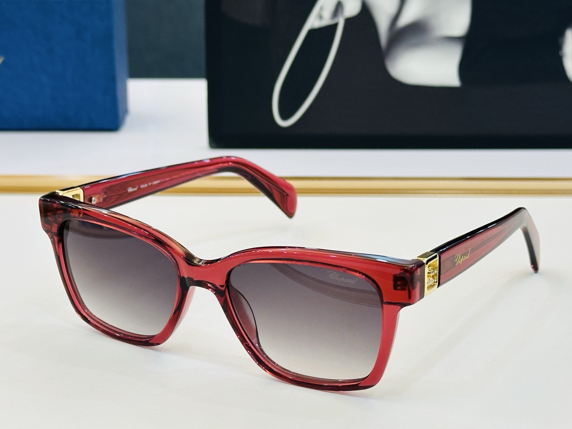 原版 ChoPard肖邦 MODEL VCH401S Size：54口18-145 以现代时尚的设计风格