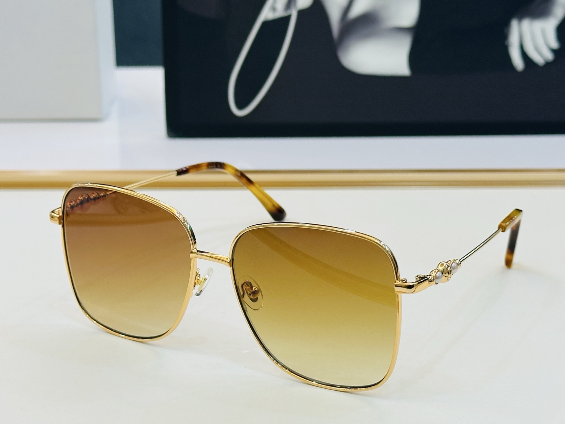 JIMMY CHO* 吉米家 JCHESTER/S Size：59口15-145  新款  坚持一如既往