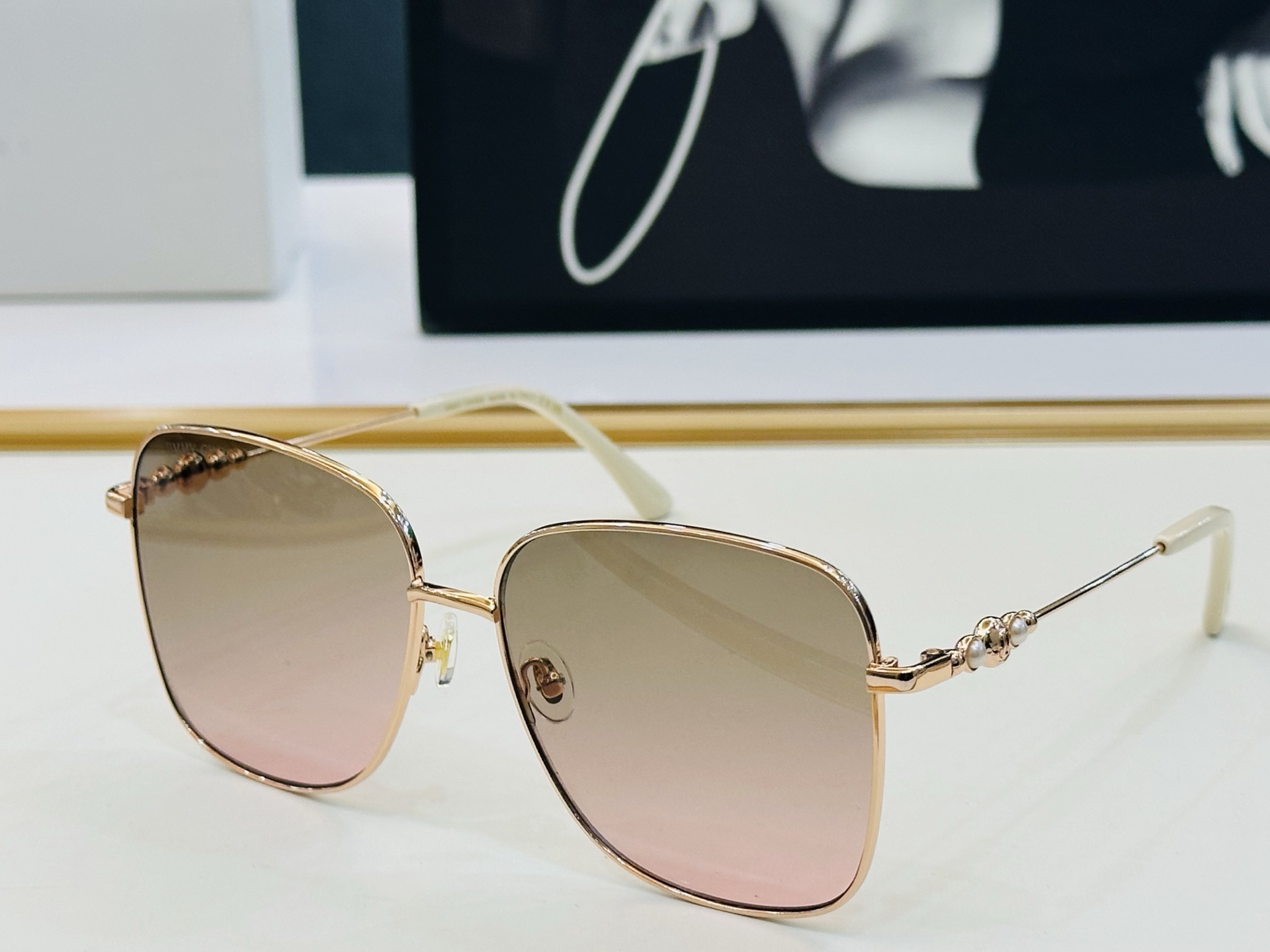 JIMMY CHO* 吉米家 JCHESTER/S Size：59口15-145  新款  坚持一如既往