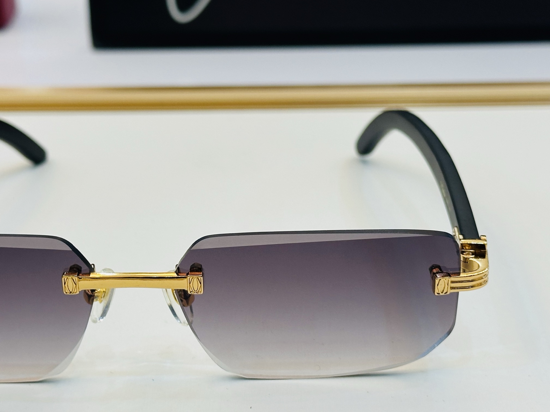 🆕 原版Cartie* 卡家 官网经典款 太阳镜 CT0619S Size：59口17-143   电镀