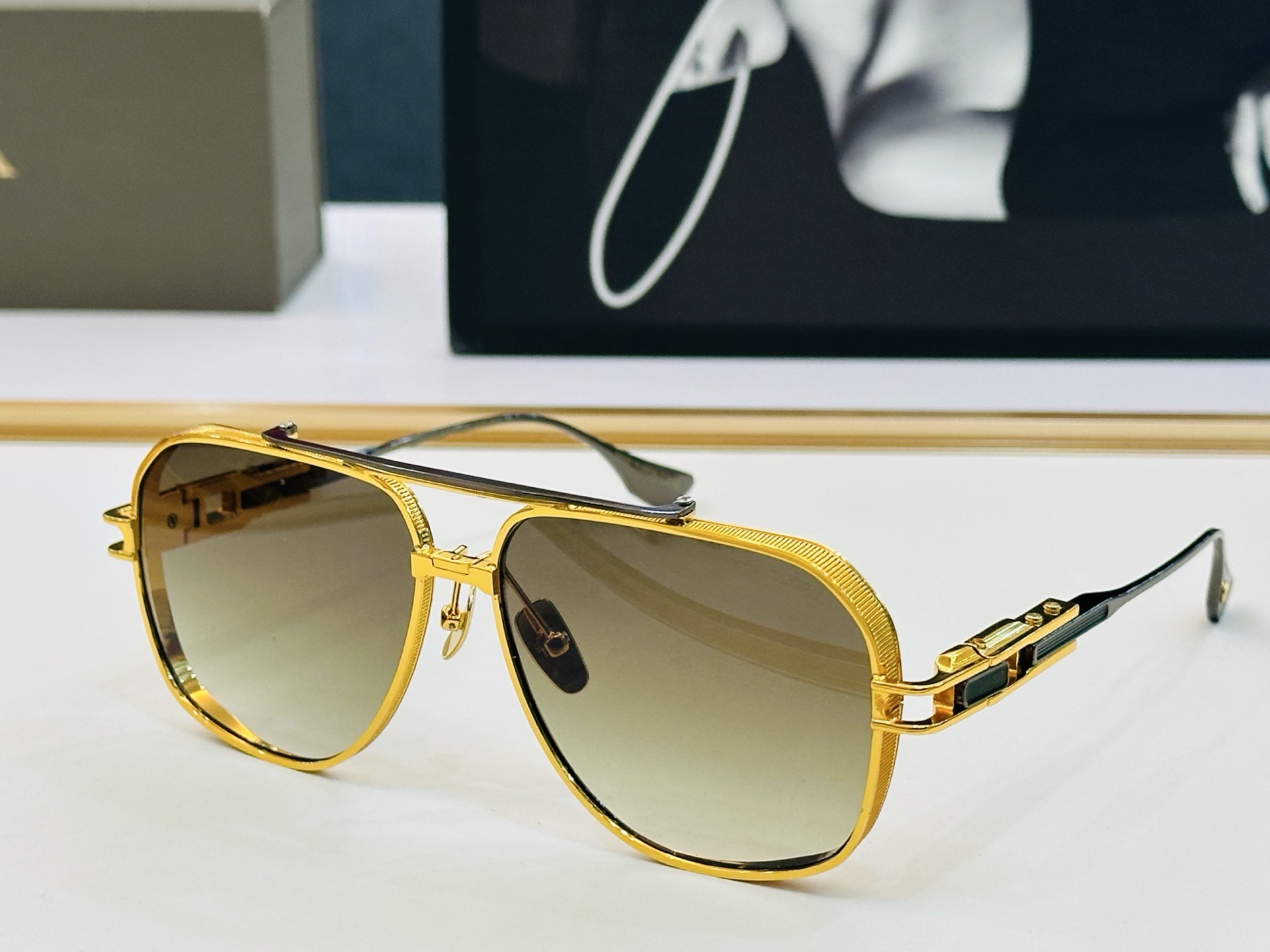 官网款 DlT* 迪塔 DTS315 Size：56口17-137  意大利最新原单货 得意得意男款太阳