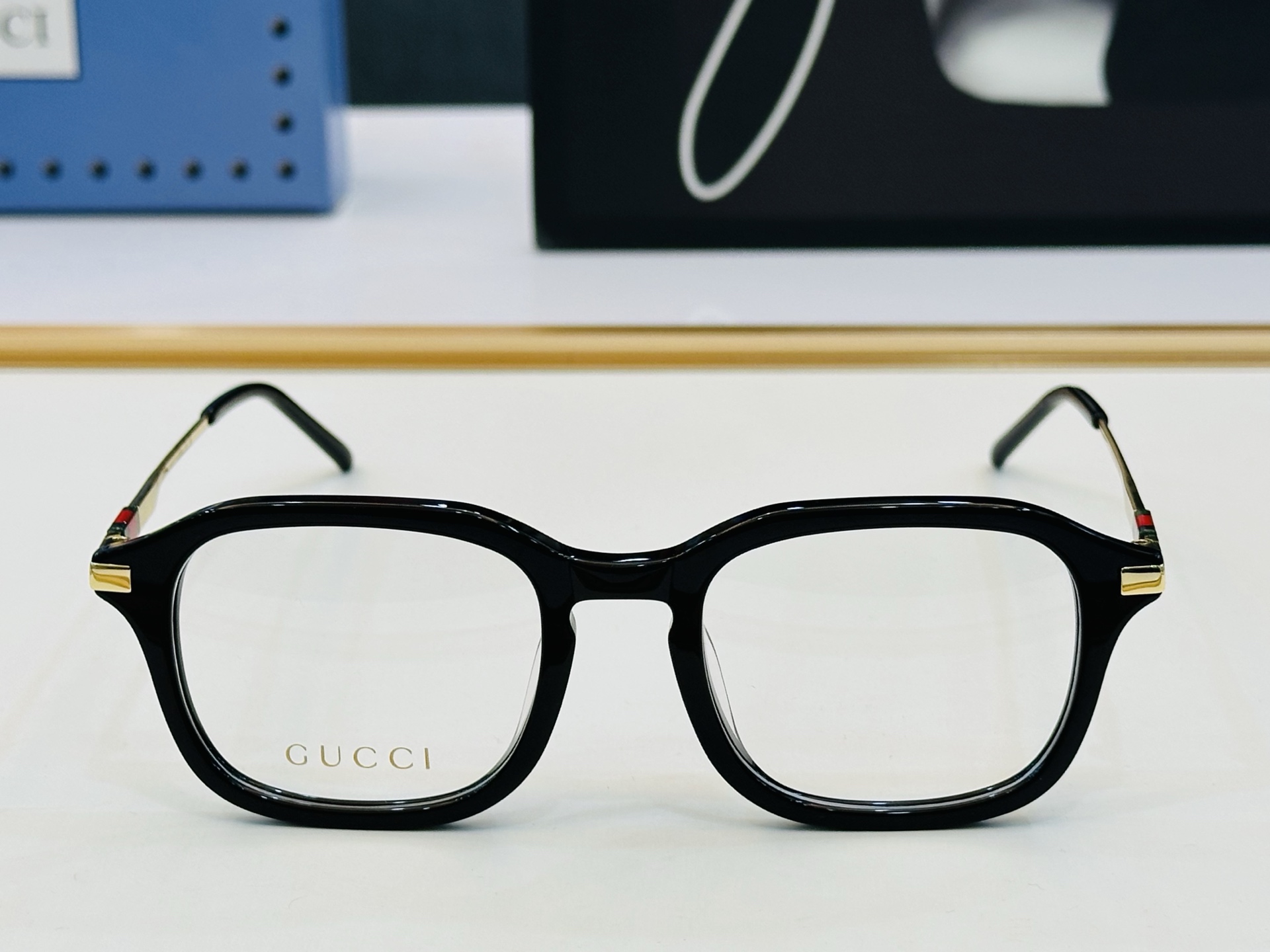 🔺GUCC*🔻 古家GG1891O Size：49口22-145  原版墨镜搭配镜框🔝🔝时尚靓丽 B个性