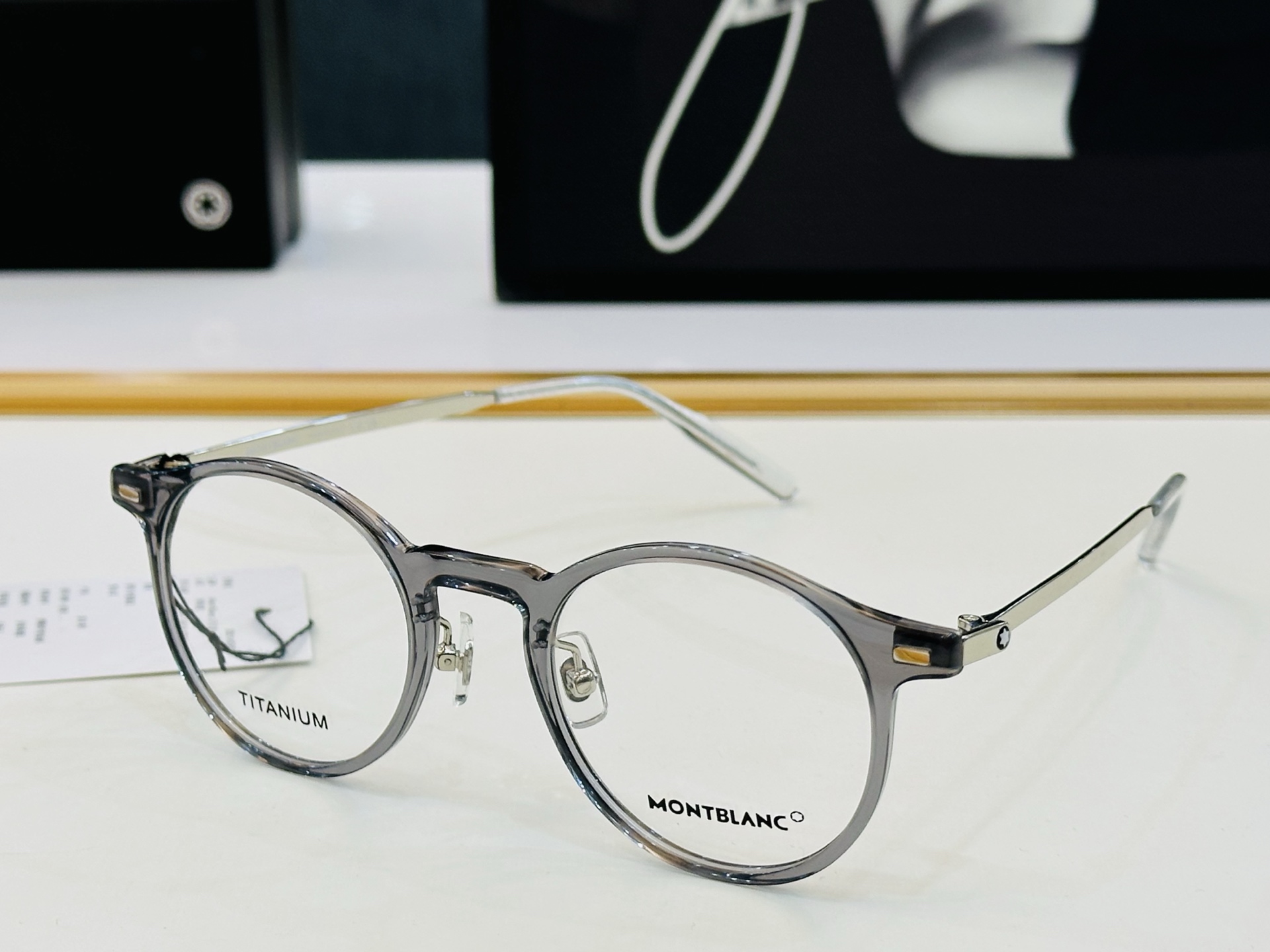 官网新品 MONTBLANC 万宝龙 MB0426O  Size：48口21-145   做工精良 👍👍