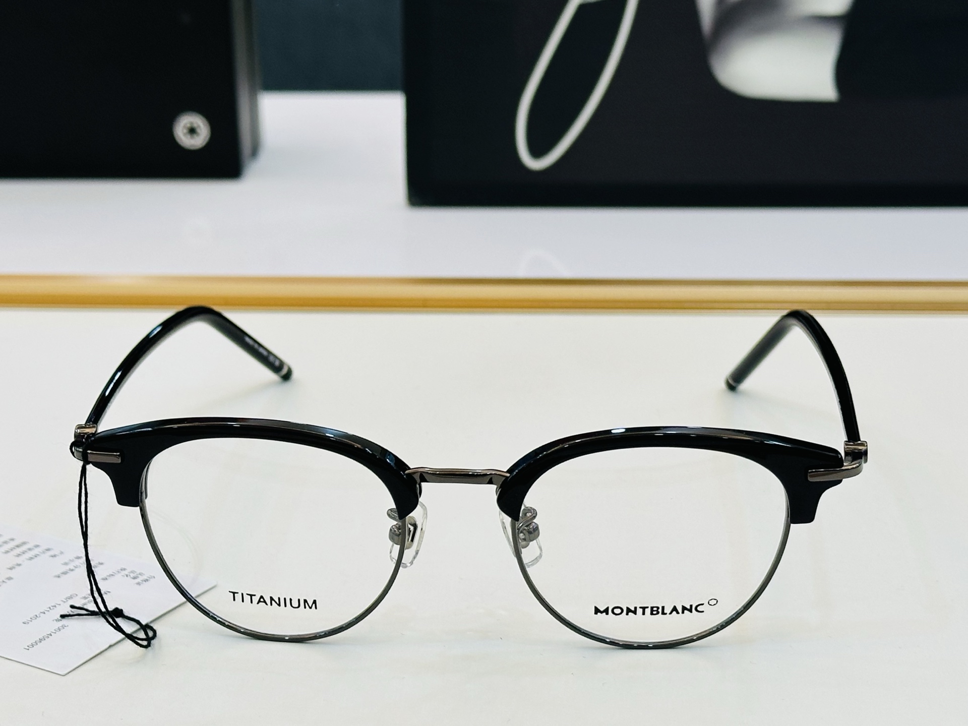 官网新品 MONTBLANC 万宝龙 MB0408O     Size：49口20-145   做工精良