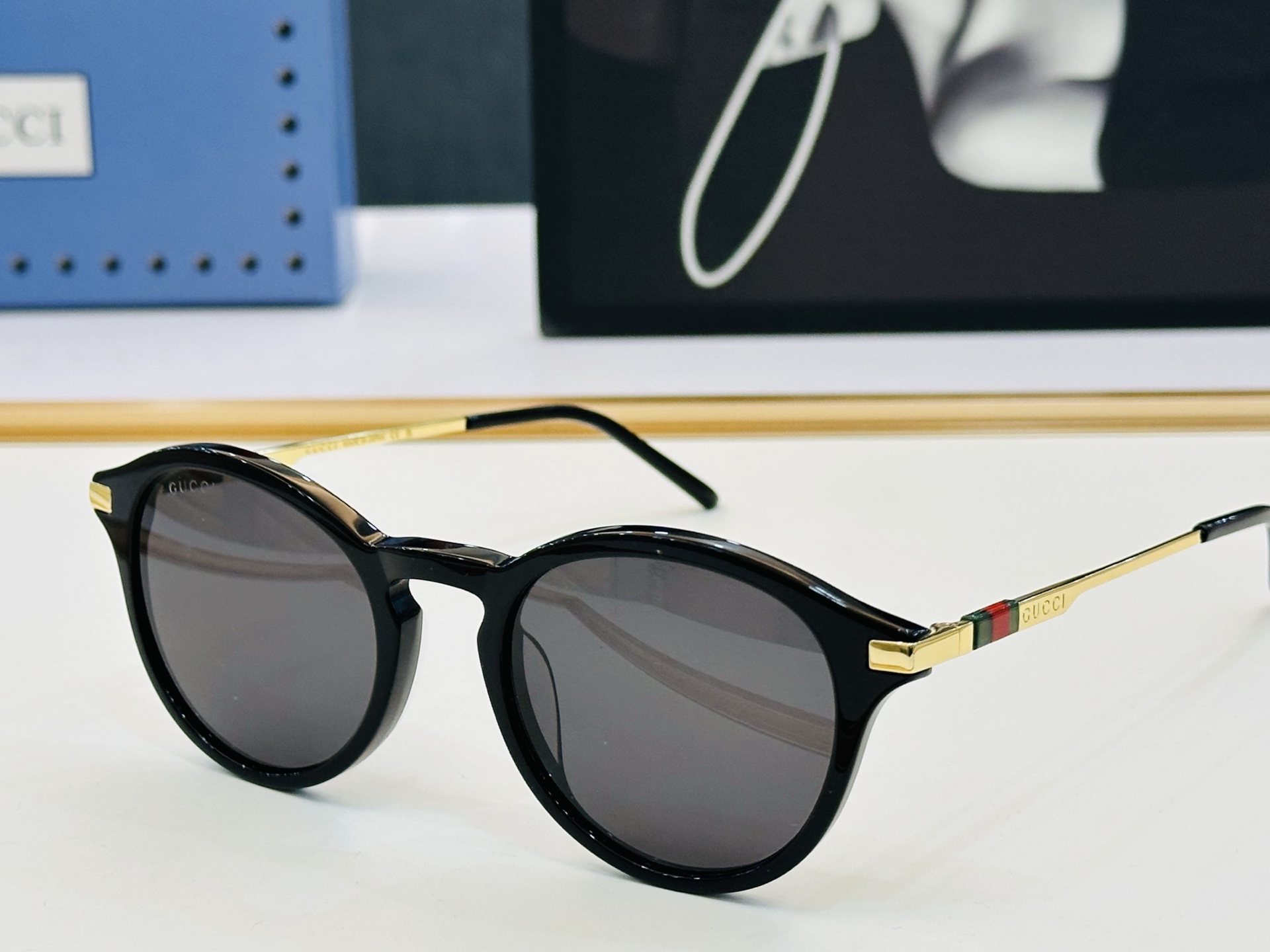 NO:373890,GUCC* Gujia GG1890SA Size49 22-145 Original sunglasses fashionable and beautiful B personality full of glasses sunglasses, glasses, gucci, gucci19860909GUCC* 古家GG1890SA Size49口22-145 原版墨镜时尚靓丽 B个性十足眼镜墨镜太阳镜,眼镜,gucci,gucci,glasses