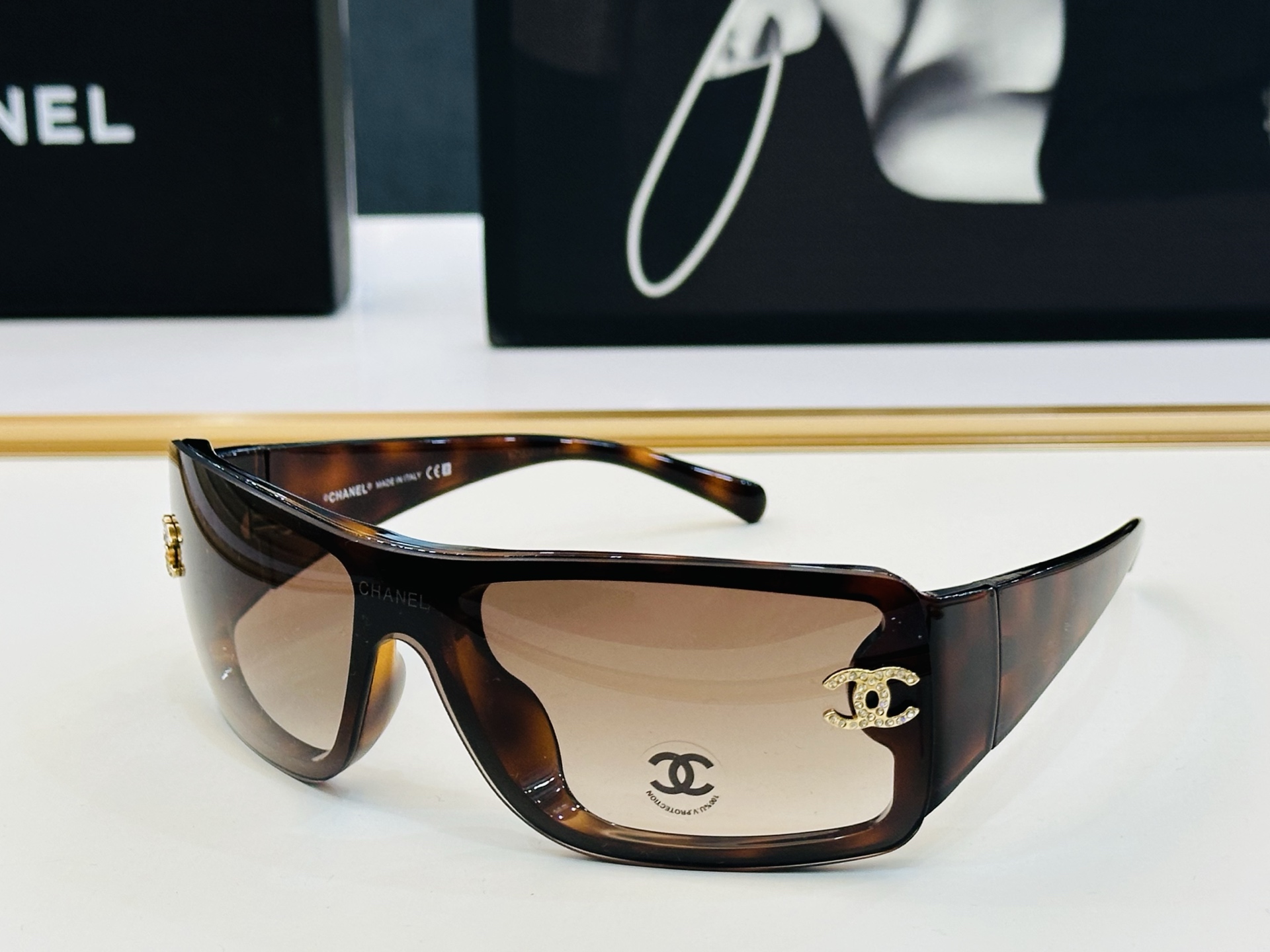 NO:373922,【CHANE*/Xiangjia】MODEL: CH5088-B Perfect quality Unique design F suitable for all face-shaped sunglasses Glasses Sunglasses Sunglasses, glasses, chanel, chanel19860909【CHANE*/香家】MODEL: CH5088-B 完美品质 独特设计 F适合各种脸型太阳镜 眼镜墨镜太阳镜,眼镜,chanel,chanel,glasses
