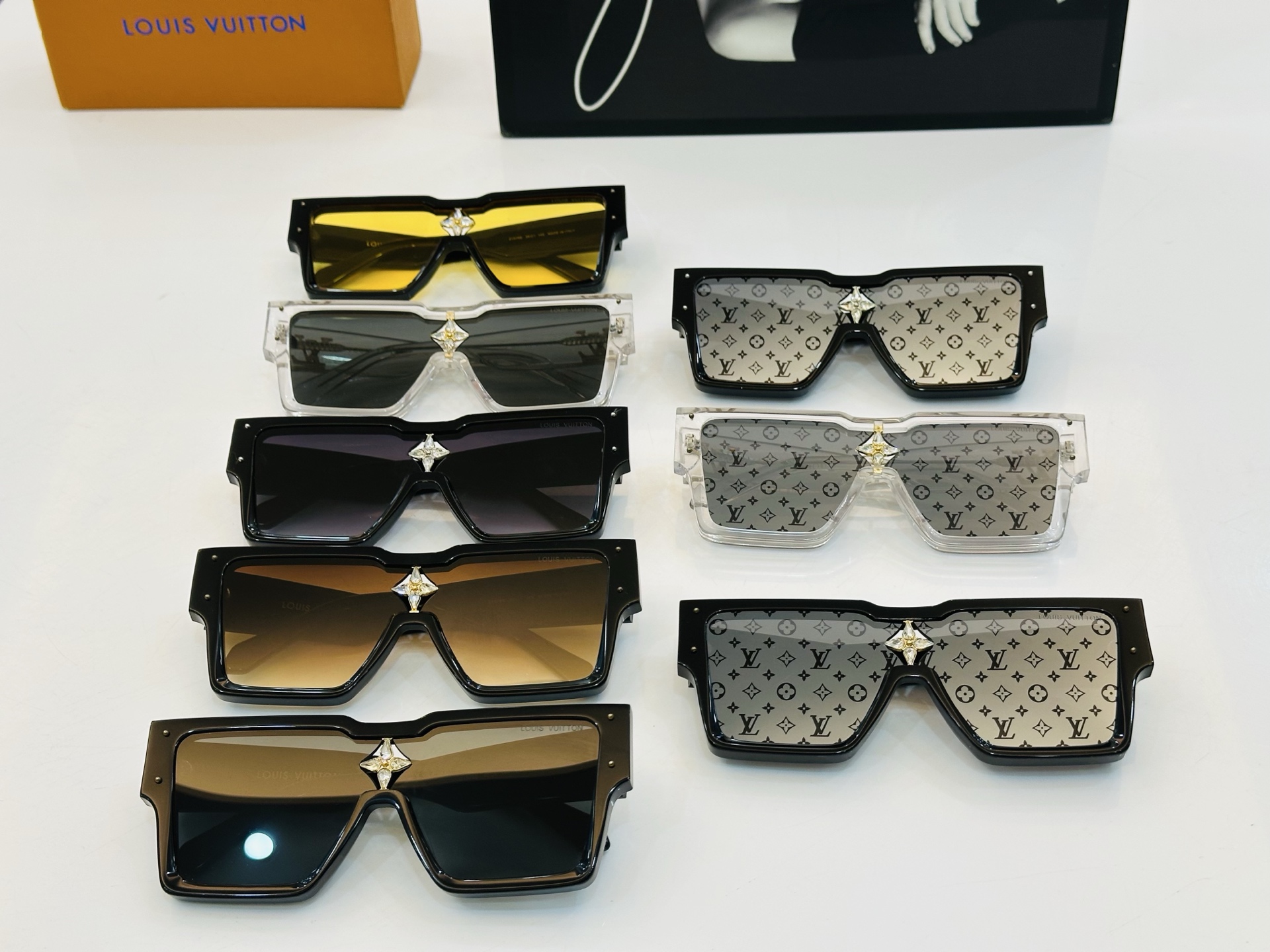 路易家 LOUIS *VUITON 原单高品质 Z1578E   Size：99口1-145  皆属上品