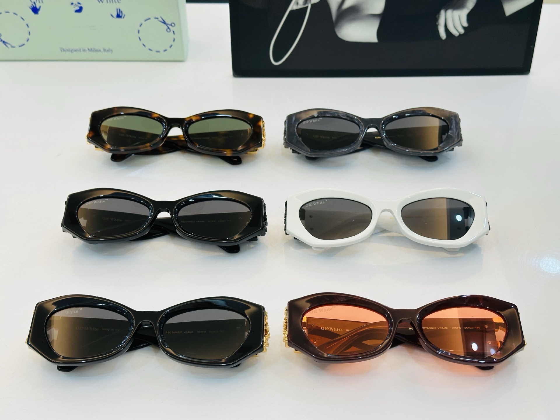 官网款 OFF WHITE MODELVRAME SIZE 56口20-140  b时尚太阳镜 