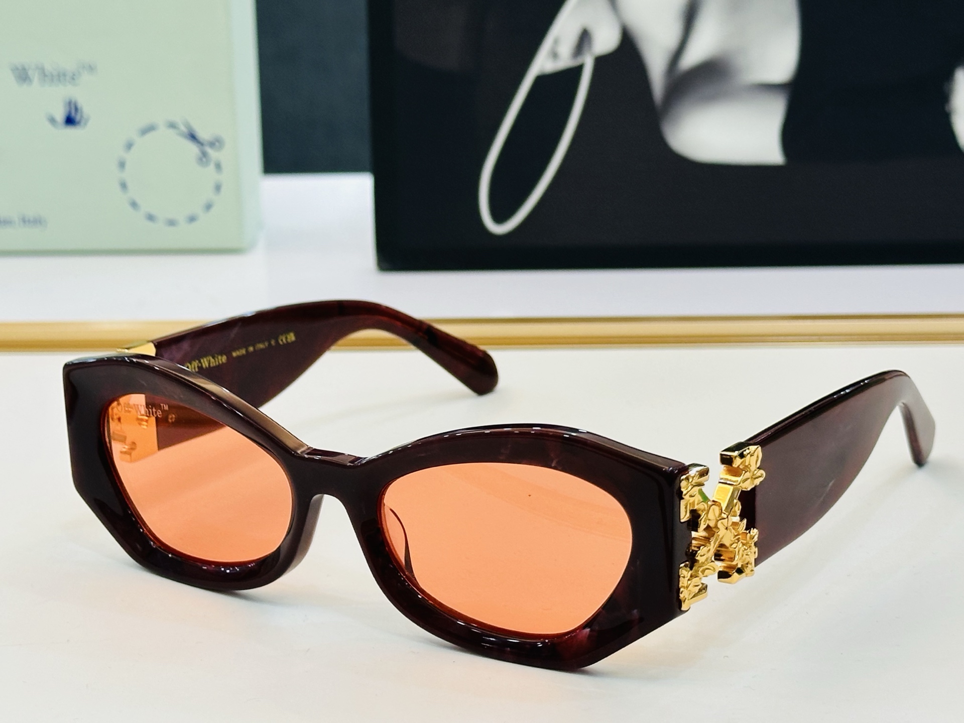 官网款 OFF WHITE MODELVRAME SIZE 56口20-140  b时尚太阳镜 
