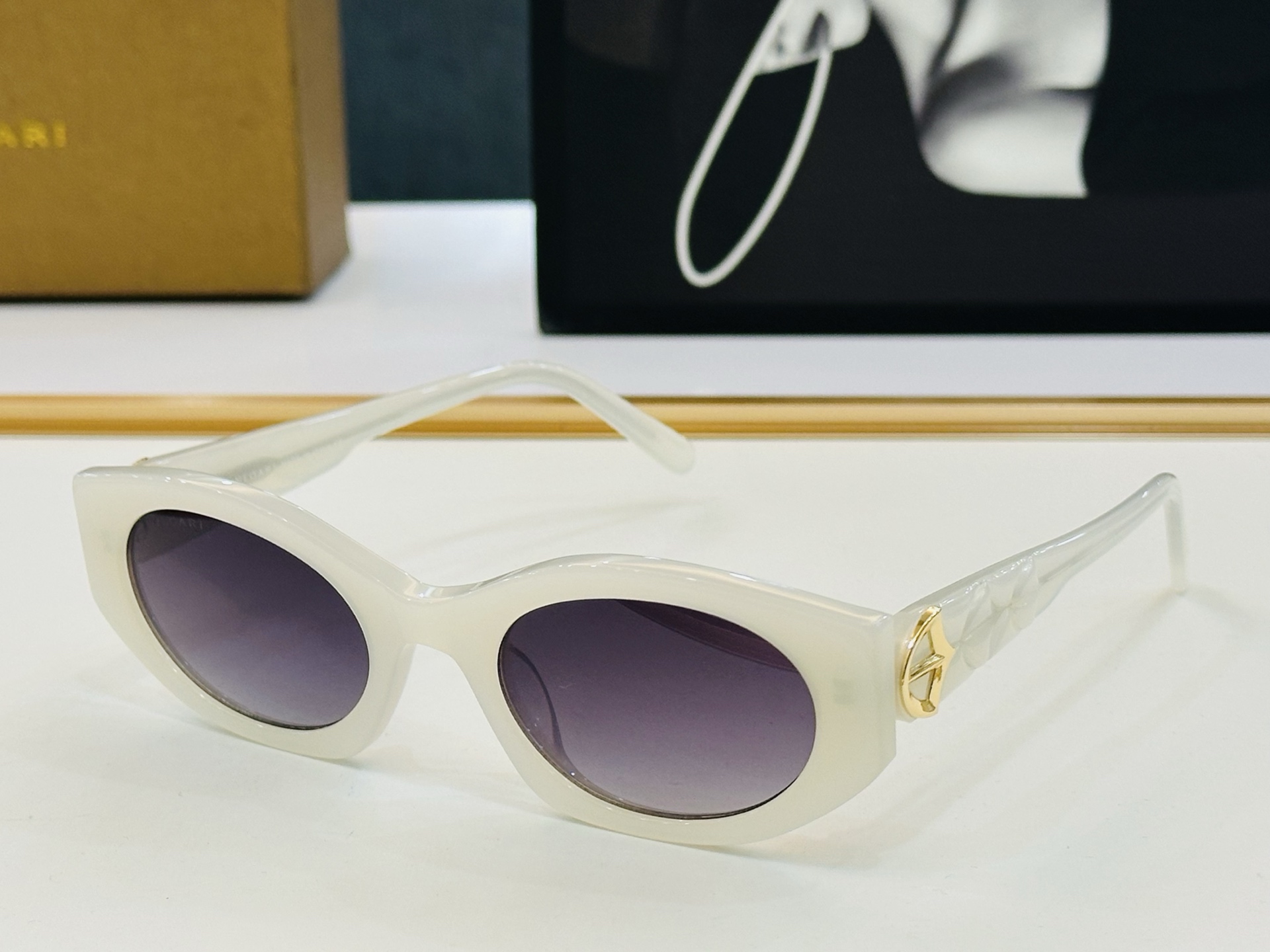 🆕款 官网同售 宝格家 BV40049   👍 Size ：52口22-145 绝对要买😎品质非常完美 